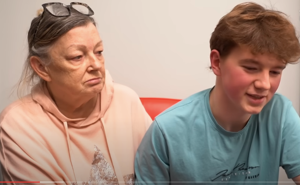 Alex Batty and his grandmother Susan during his interview with The Sun | Source: Youtube.com/The Sun