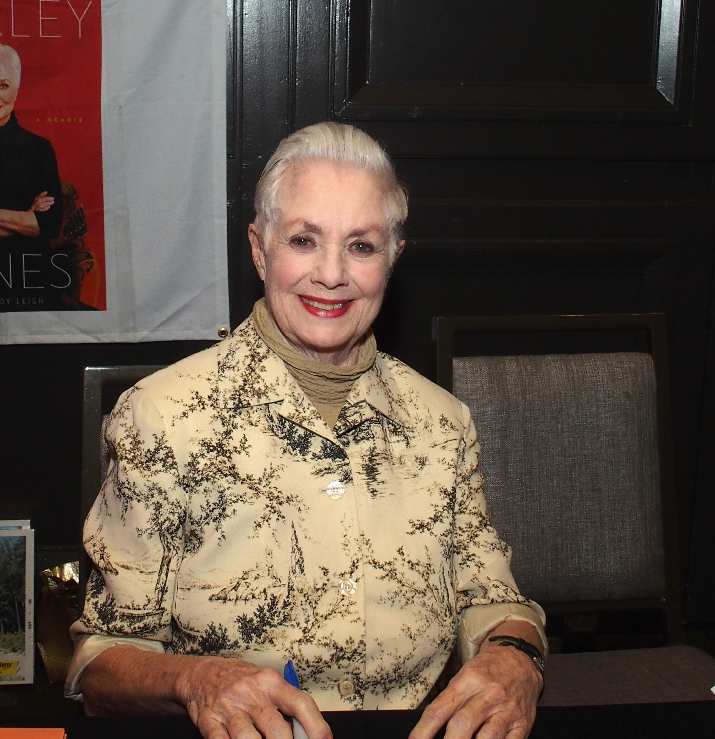Shirley Jones at the Chiller Theatre Expo Fall on October 25, 2019, in Parsippany, New Jersey | Source: Getty Images