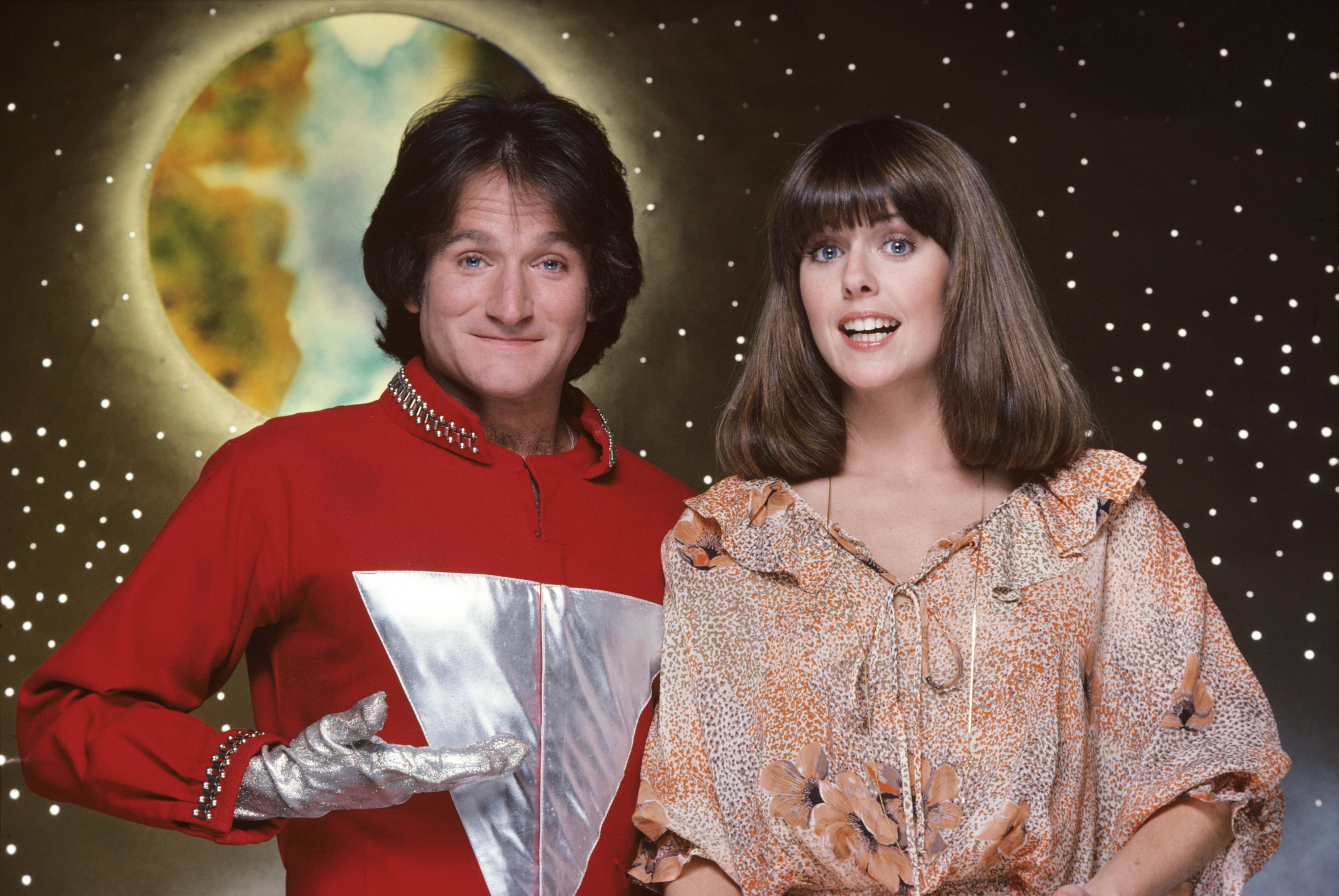 Robin Williams and Pam Dawber as Mork and Mindy in September 1978 | Source: Getty Images