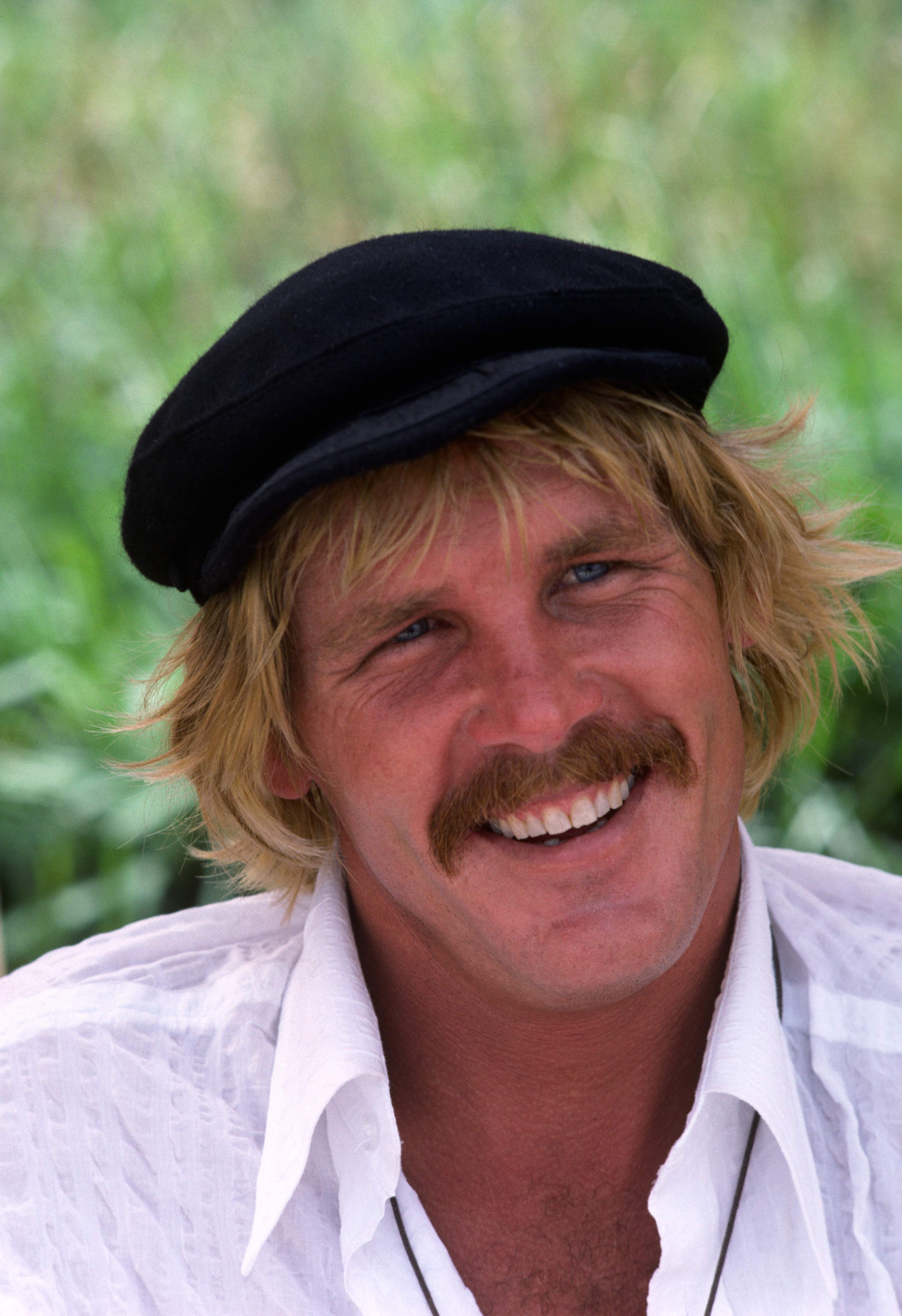 Nick Nolte on the set of “The Deep” in Hamilton, Bermuda on November 5,1976 | Source: Getty Images