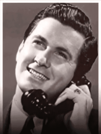 Betty White's second ex-husband Lane Allen making a phone call while on set | Photo:  Youtube/Agent Of Star 