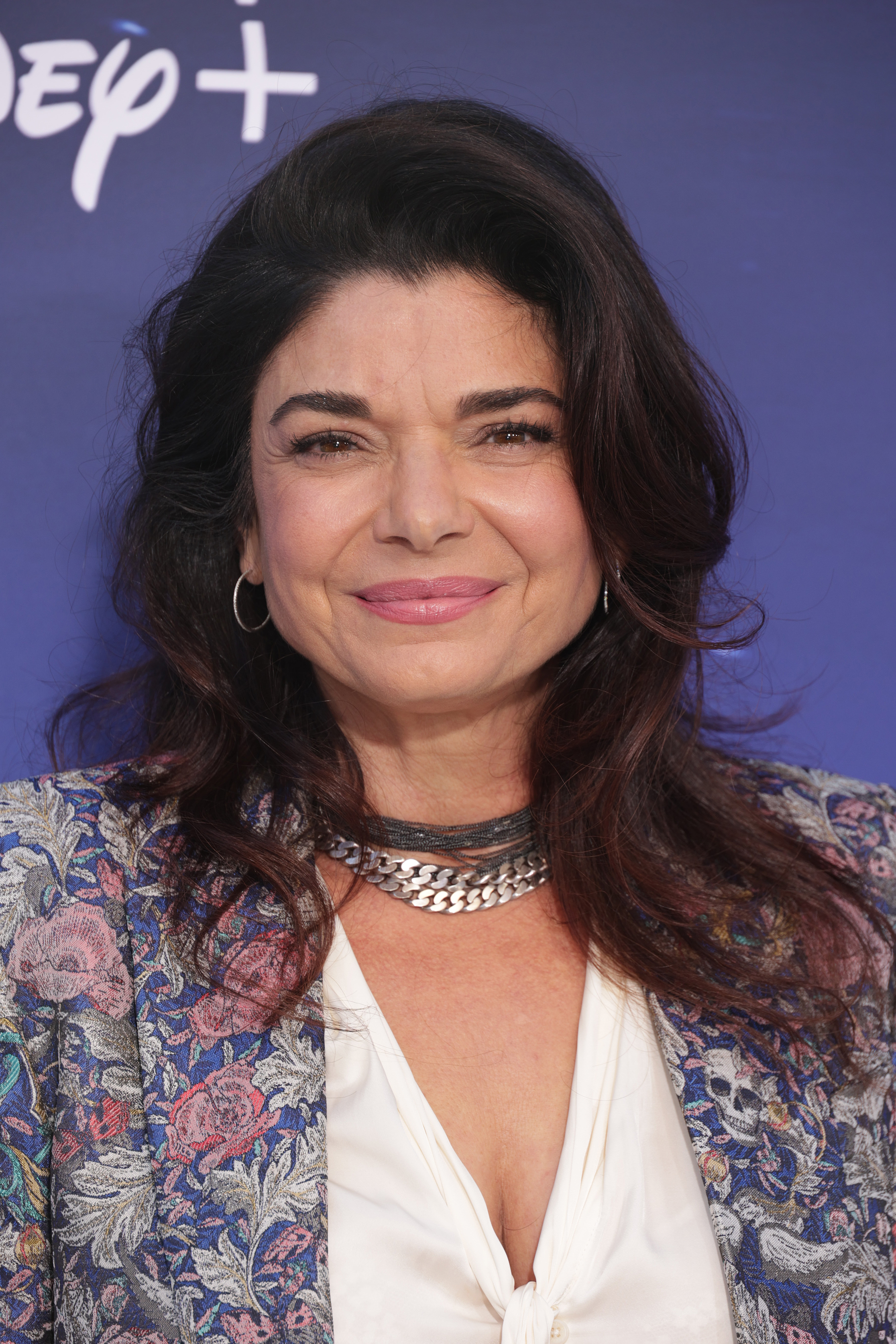Laura San Giacomo attends the Disney+ Original Series "The Santa Clauses" premiere on November 6, 2022 | Source: Getty Images