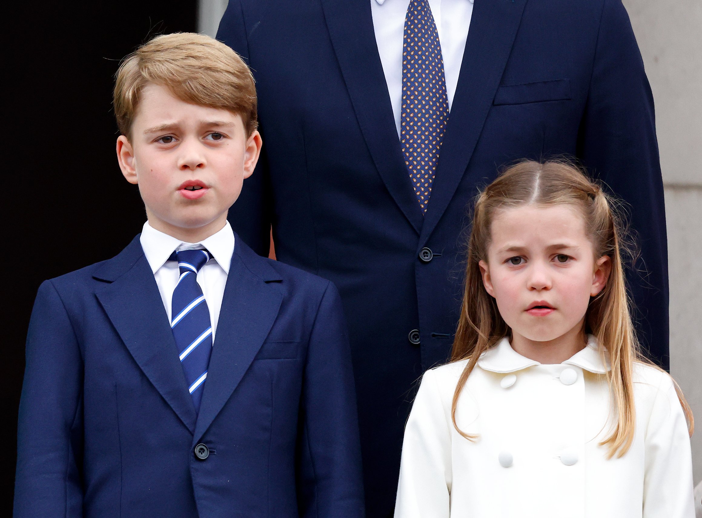  Prince George of Cambridge and Princess Charlotte of Cambridge stand on the balcony of Buckingham Palace following the Platinum Pageant on June 5, 2022 in London, England | Source: Getty Images