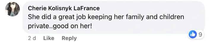Fan comment about Julia Roberts and her kids, dated November 29, 2023 | Source: Facebook/People