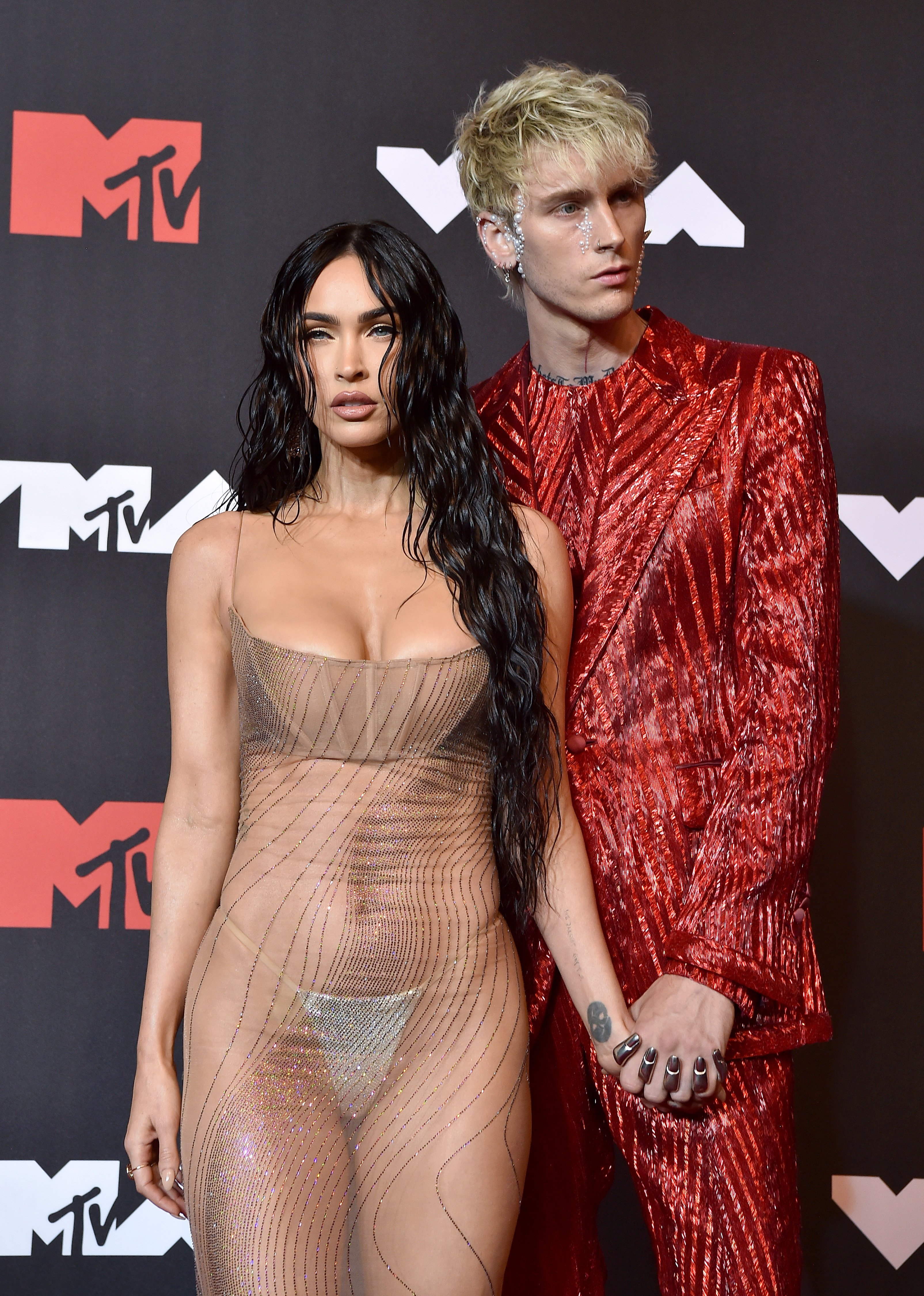 Megan Fox and Machine Gun Kelly at the 2021 MTV Video Music Awards at Barclays Center on September 12, 2021 | Photo: Getty Images