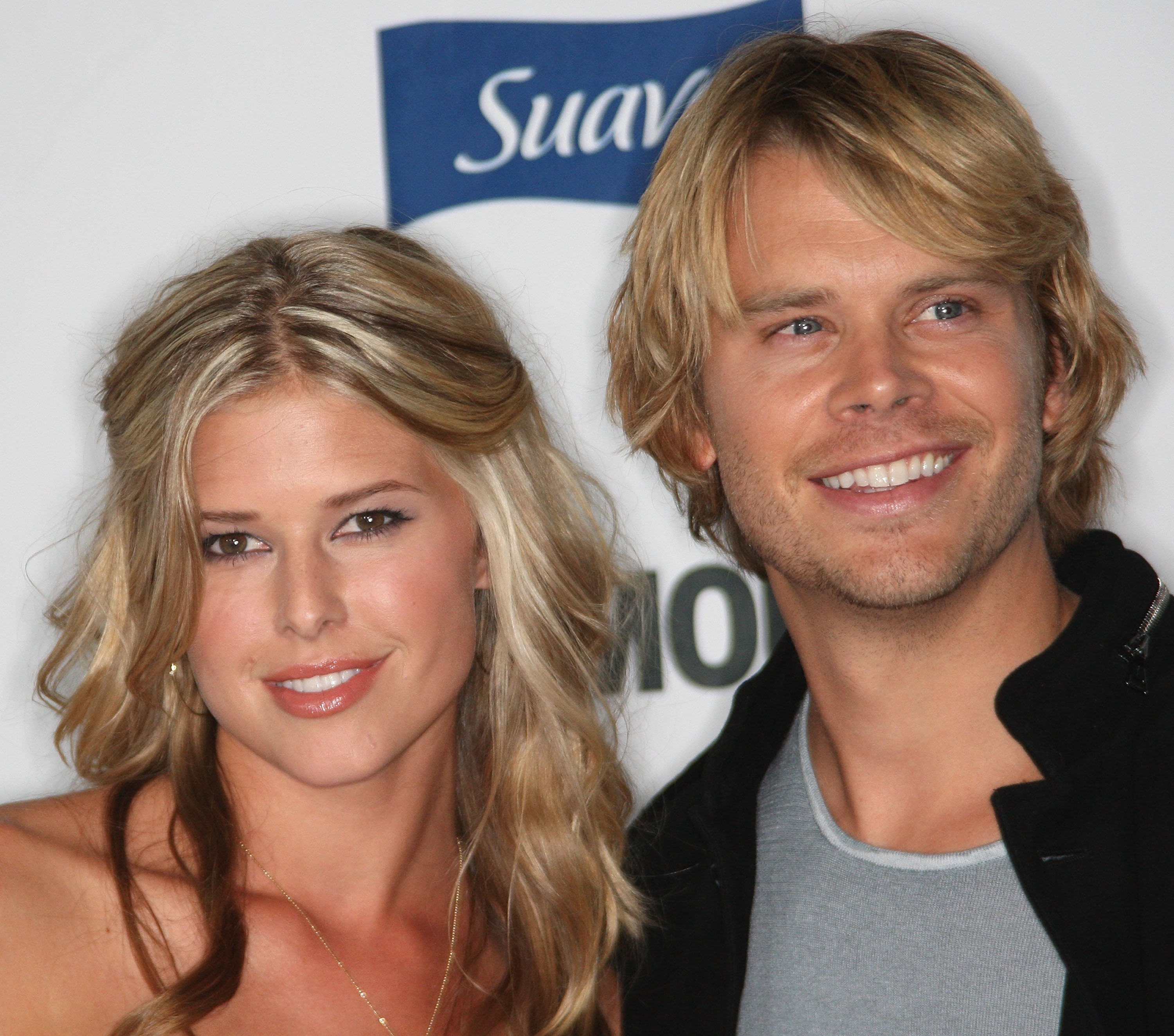 Sarah Wright and Eric Christian Olsen at the Glamour Reel Moments on October 14, 2008, in Los Angeles, California | Source: Getty Images