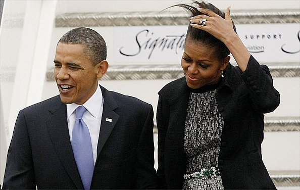 Barrack Obama and his wife Michelle land at Dublin Airport on Air Force One at the start of his visit to Ireland | Photo: Getty Images