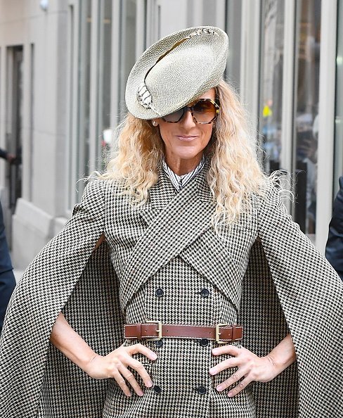 Céline Dion dans la rue à Soho, le 5 mars 2020 à New York. | Photo : Getty Images Céline Dion dans la rue à Soho, le 5 mars 2020 à New York. | Photo : Getty Images