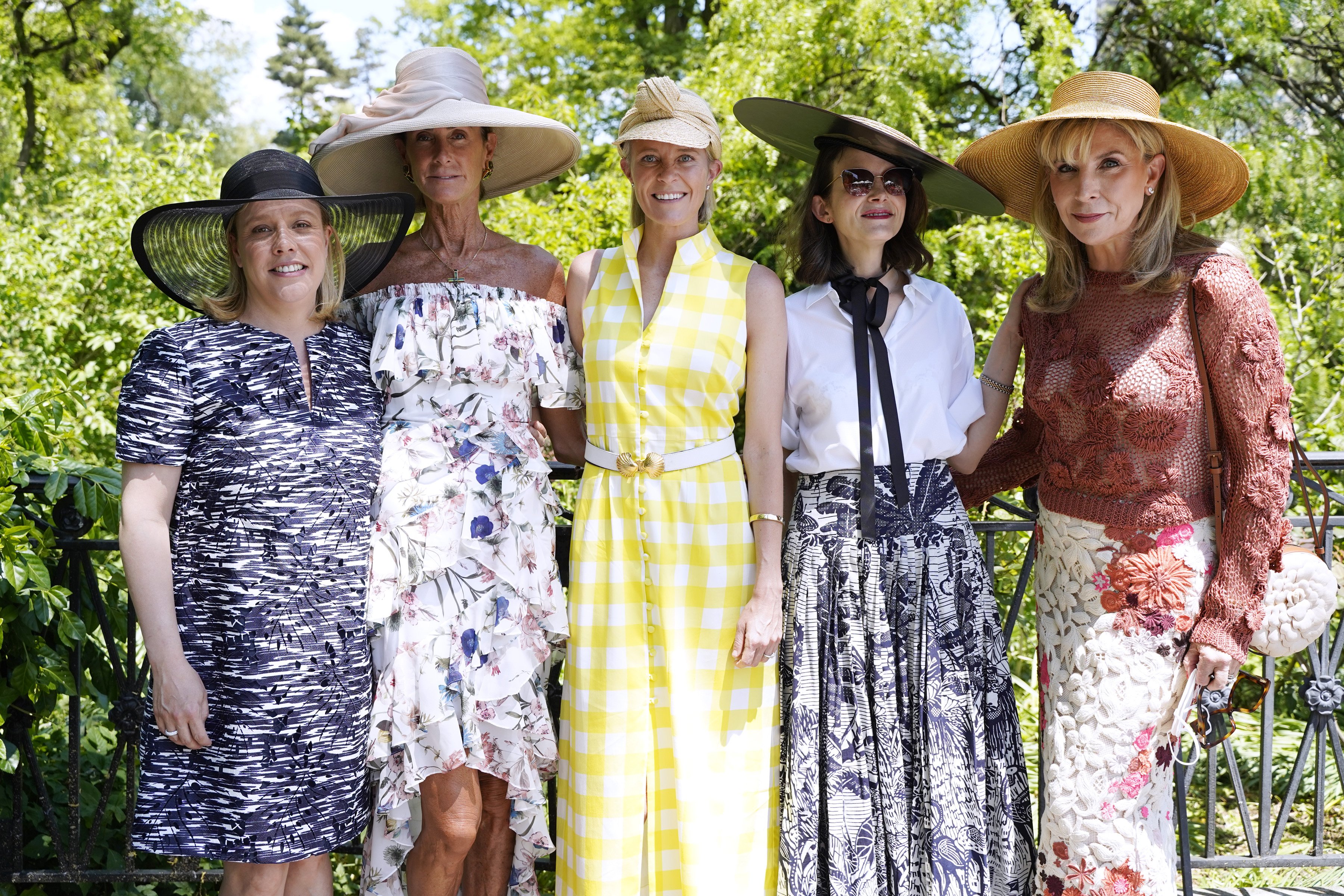  Elizabeth Rogers, Somers Farkas, Jocelyn Gailliot, Anne Stringfield and Margo Nederlander attend the Central Park Conservancy's 39th Annual Frederick Law Olmsted Awards Luncheon at Central Park on May 18, 2021 in New York City. | Source: Getty Images