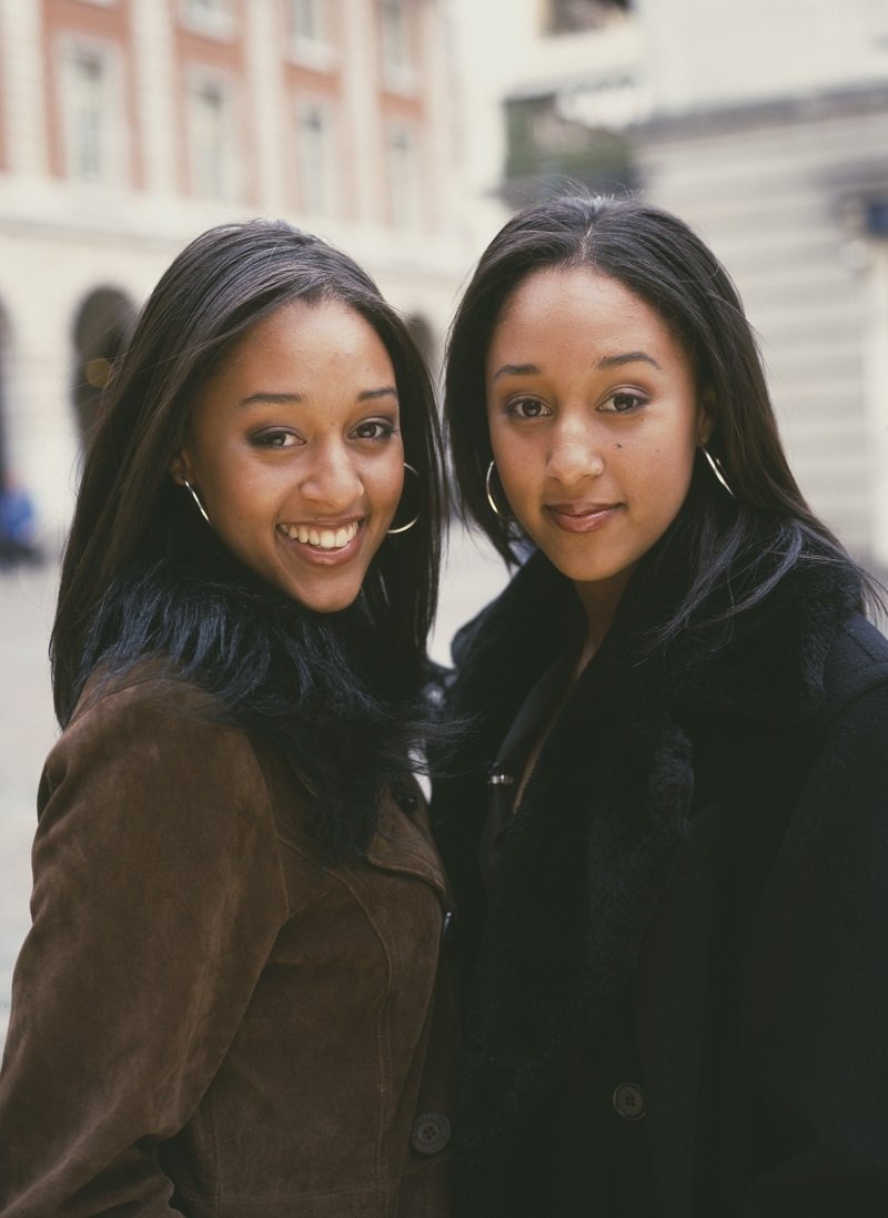 Tia and Tamera Mowry circa 1995 | Photo: Getty Images