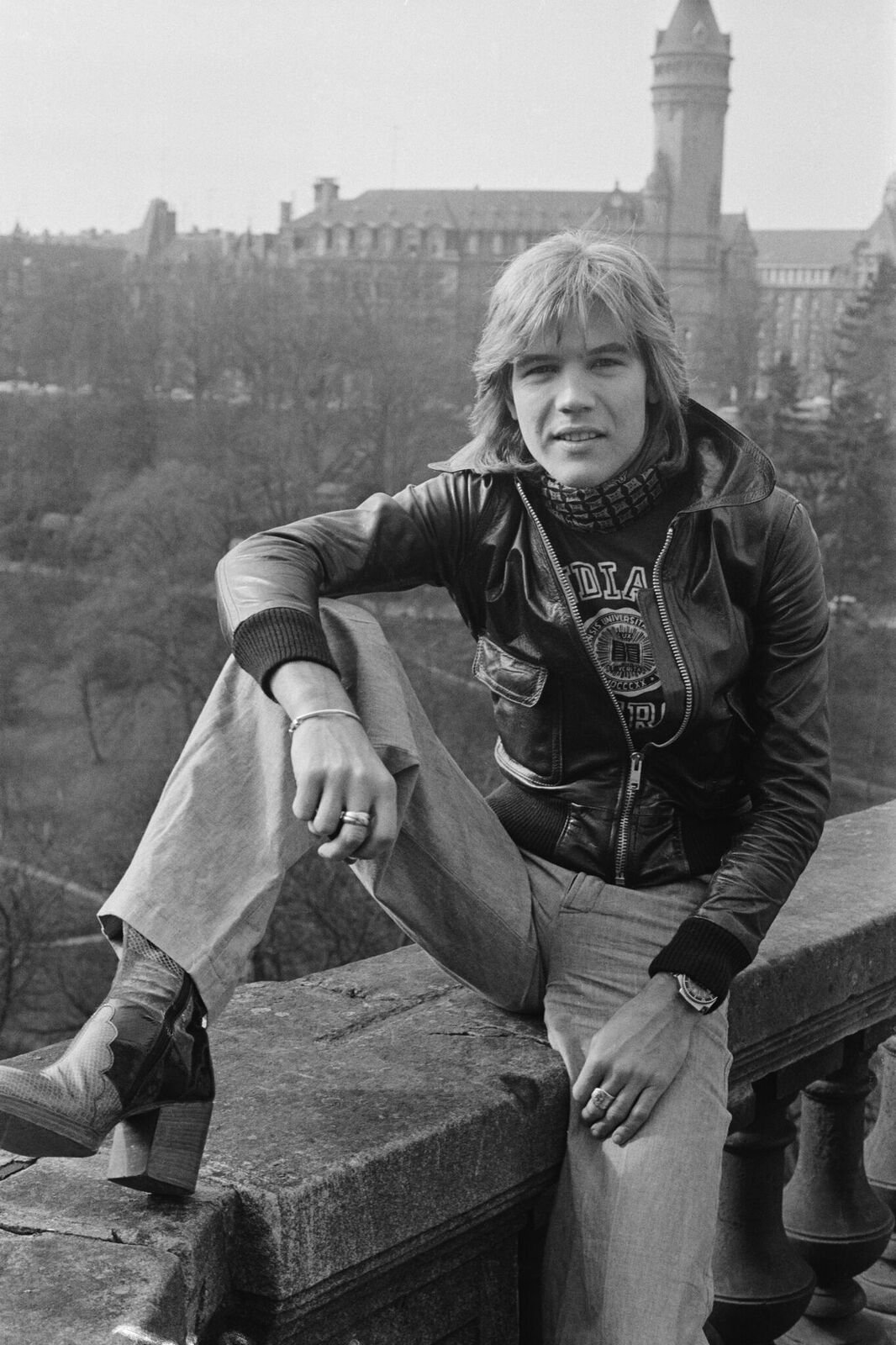 Auteur-compositeur-interprète suisse Patrick Juvet, 6 avril 1973. | Photo : Getty Images Auteur-compositeur-interprète suisse Patrick Juvet, 6 avril 1973. | Photo : Getty Images