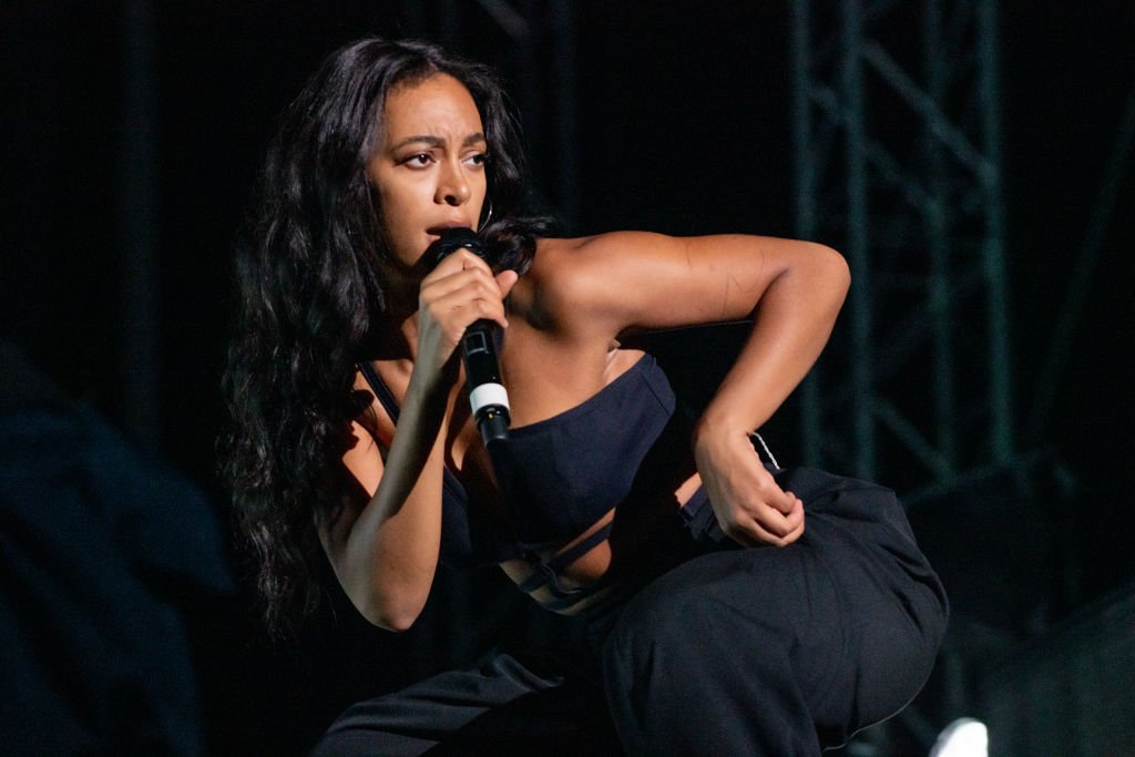 Singer Solange Knowles during her 2019 onstage performance at Way Out West in Sweden. | Photo: Getty Images