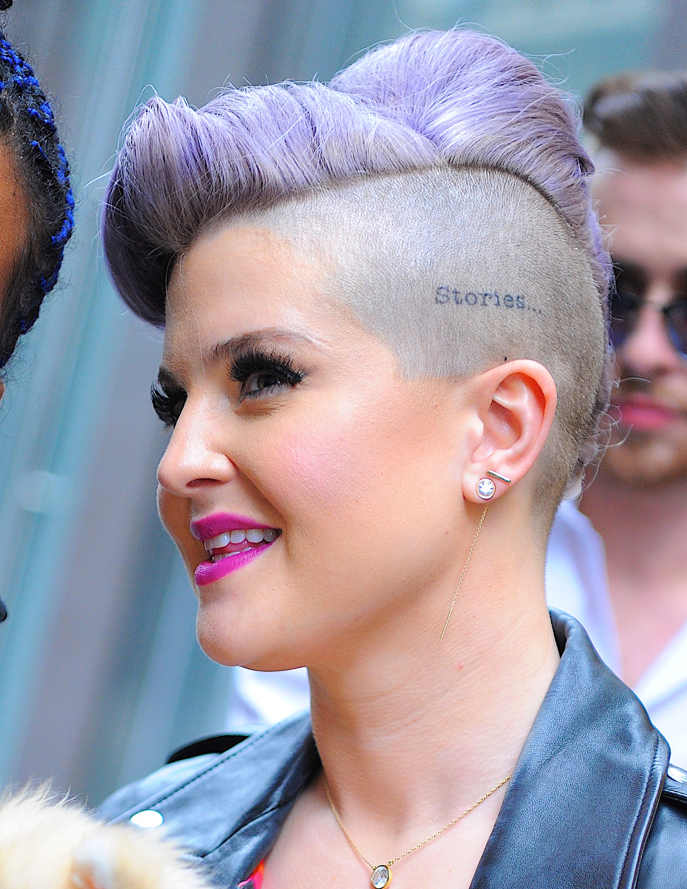 Kelly Osbourne visits the SiriusXM Studios in New York City on November 12, 2015. | Source: Getty Images