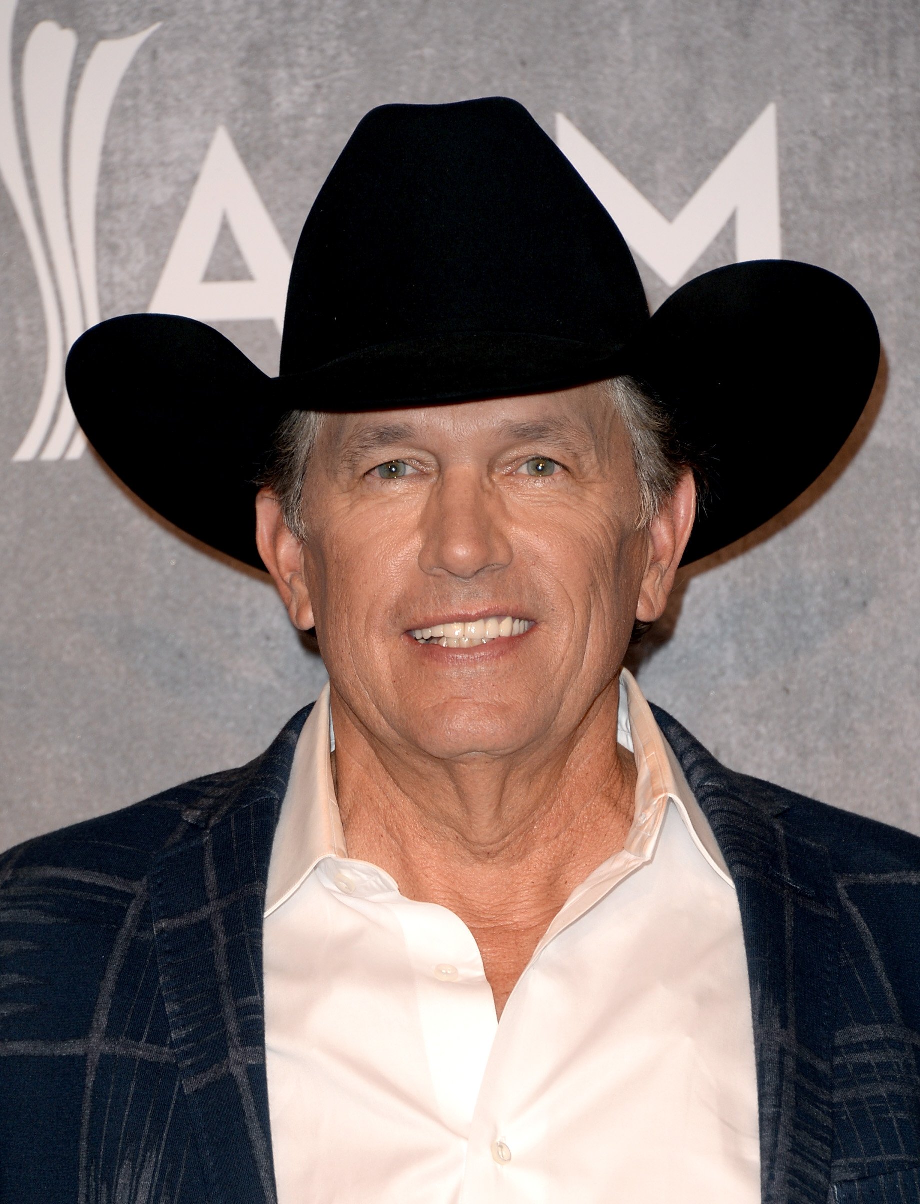 Country singer George Strait at the MGM Grand Garden Arena on April 6, 2014 in Las Vegas, Nevada. | Source: Getty Images