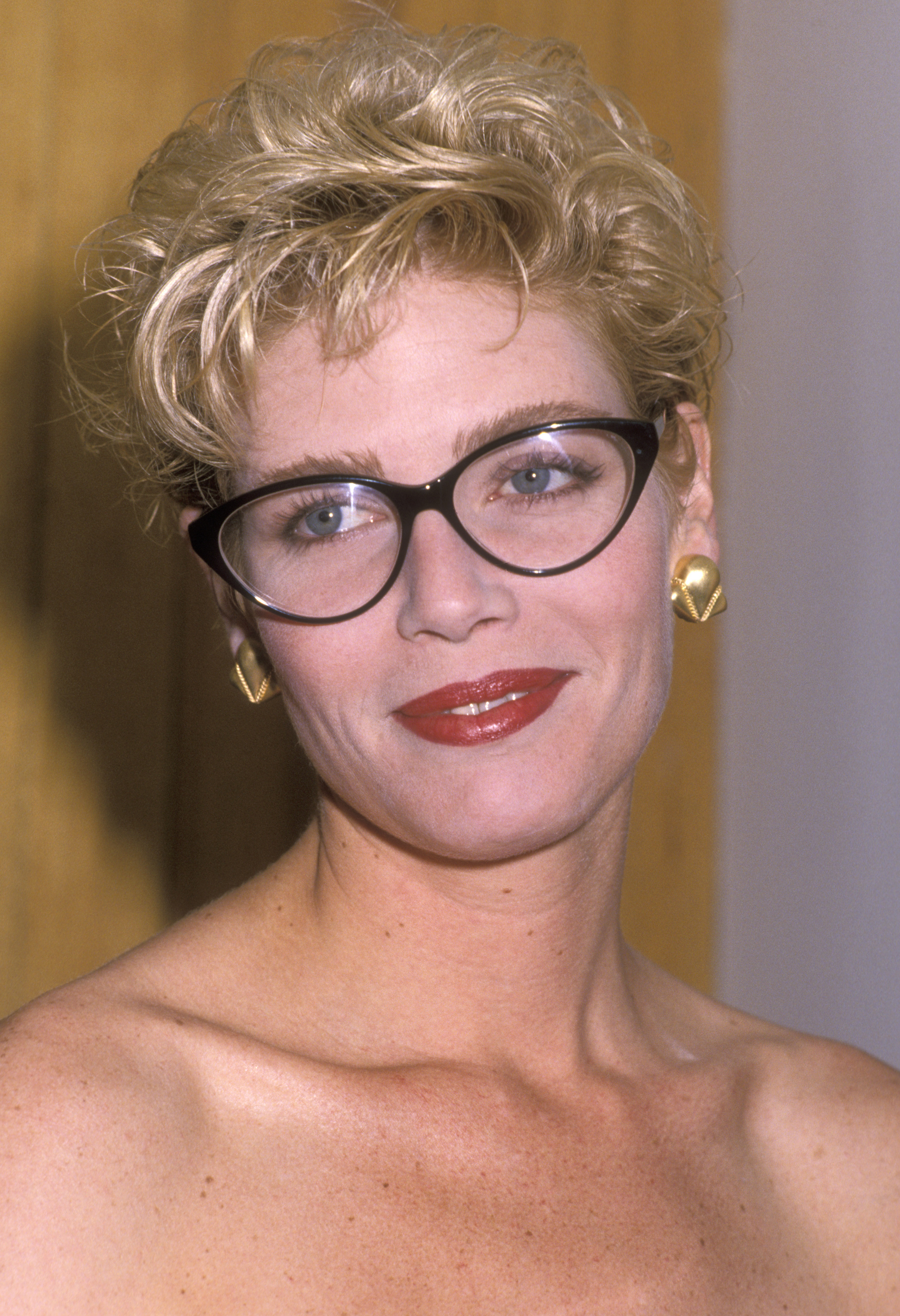 The actress attends the Los Angeles Chapter of the National Organization for Women's Courage Awards Gala on December 1, 1988, in Los Angeles, California. | Source: Getty Images