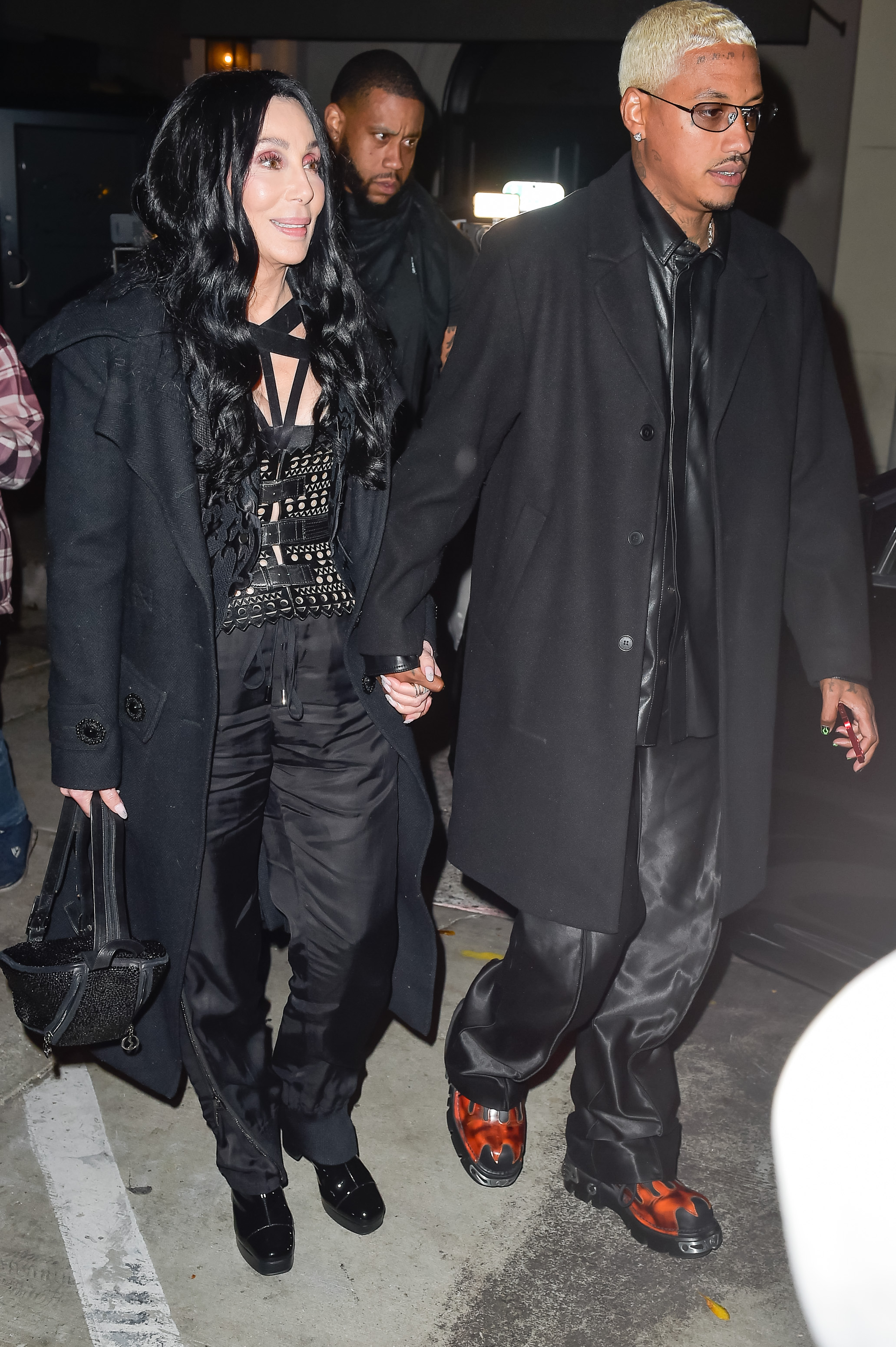 Cher y Alexander Edwards en Los Ángeles, California, el 02 de noviembre 2022 | Foto: Getty Images
