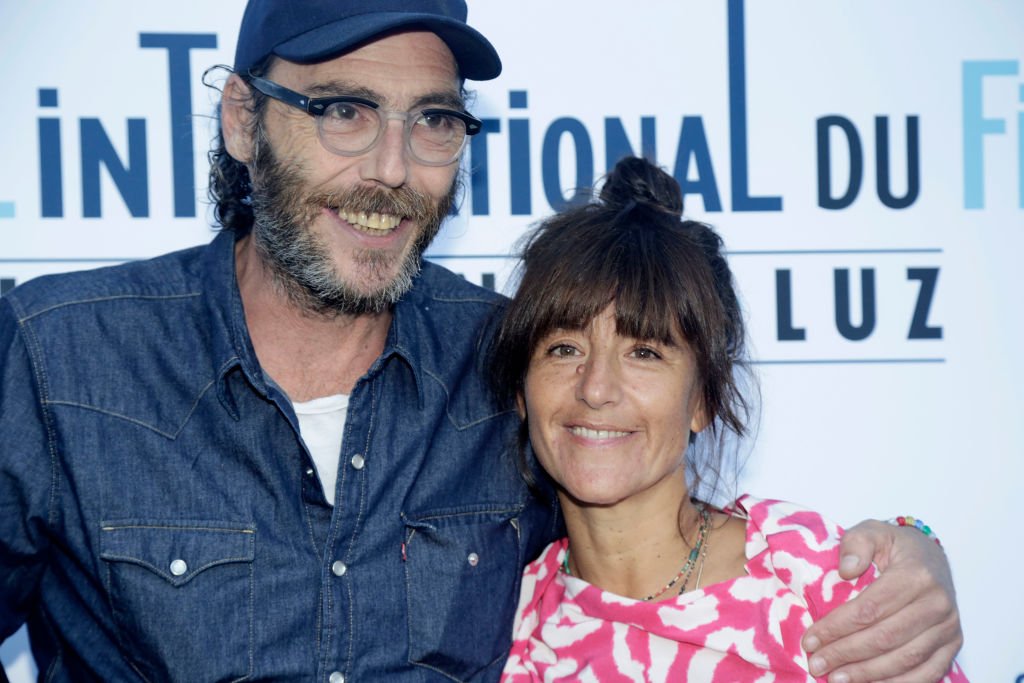 Philippe Rebbot et Romane Bohringer  le 30 septembre 2018 à Saint Jean de Luz. | Photo : Getty Images