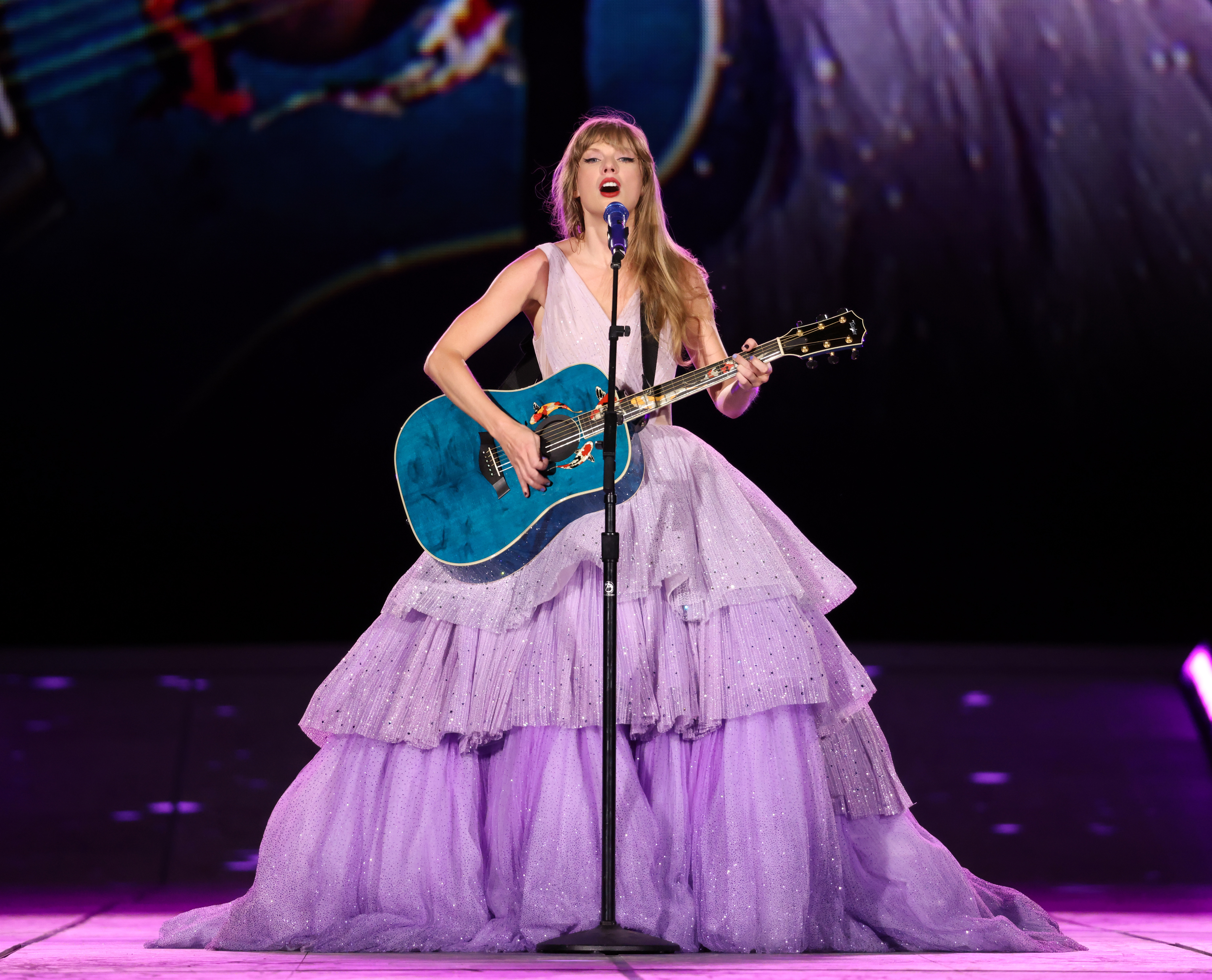 Taylor Swift performs onstage during "The Eras Tour" on July 07, 2023 in Kansas City, Missouri | Source: Getty Images
