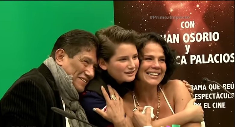 Juan Osorio, Niurka Marcos y Emilio, el hijo de ambos. | Foto: YouTube/Primer Impacto