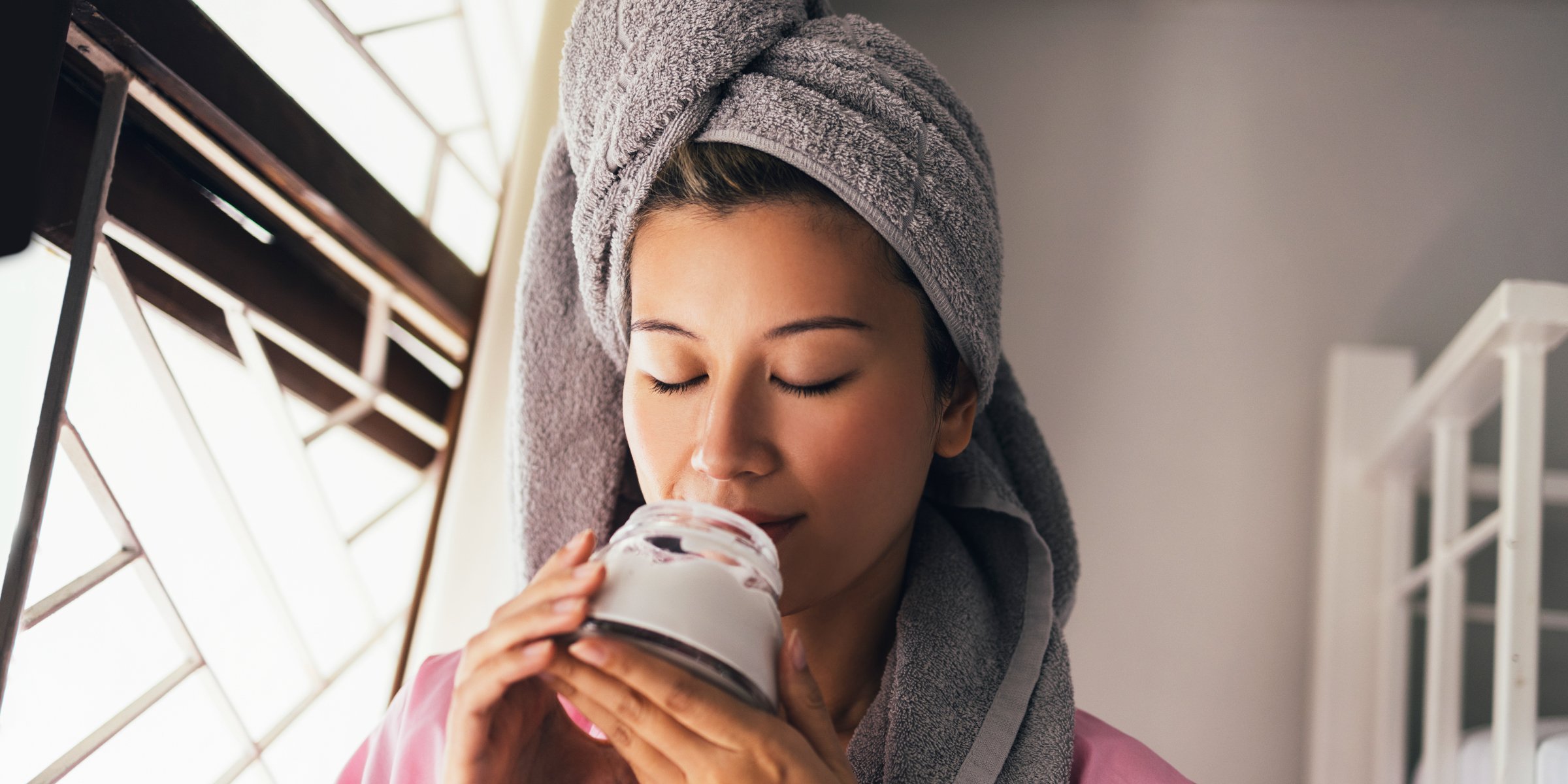 makeup-remover-with-coconut-oil-is-not-suitable-for-all-skin-types