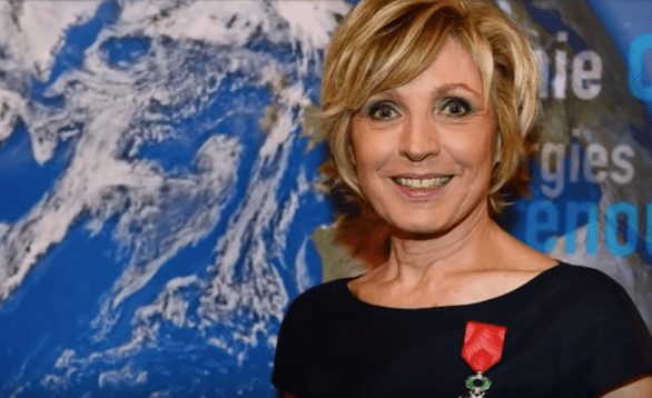 Evelyne Dhéliat, présentatrice des bulletins météorologiques de TF1. | Youtube/6Medias