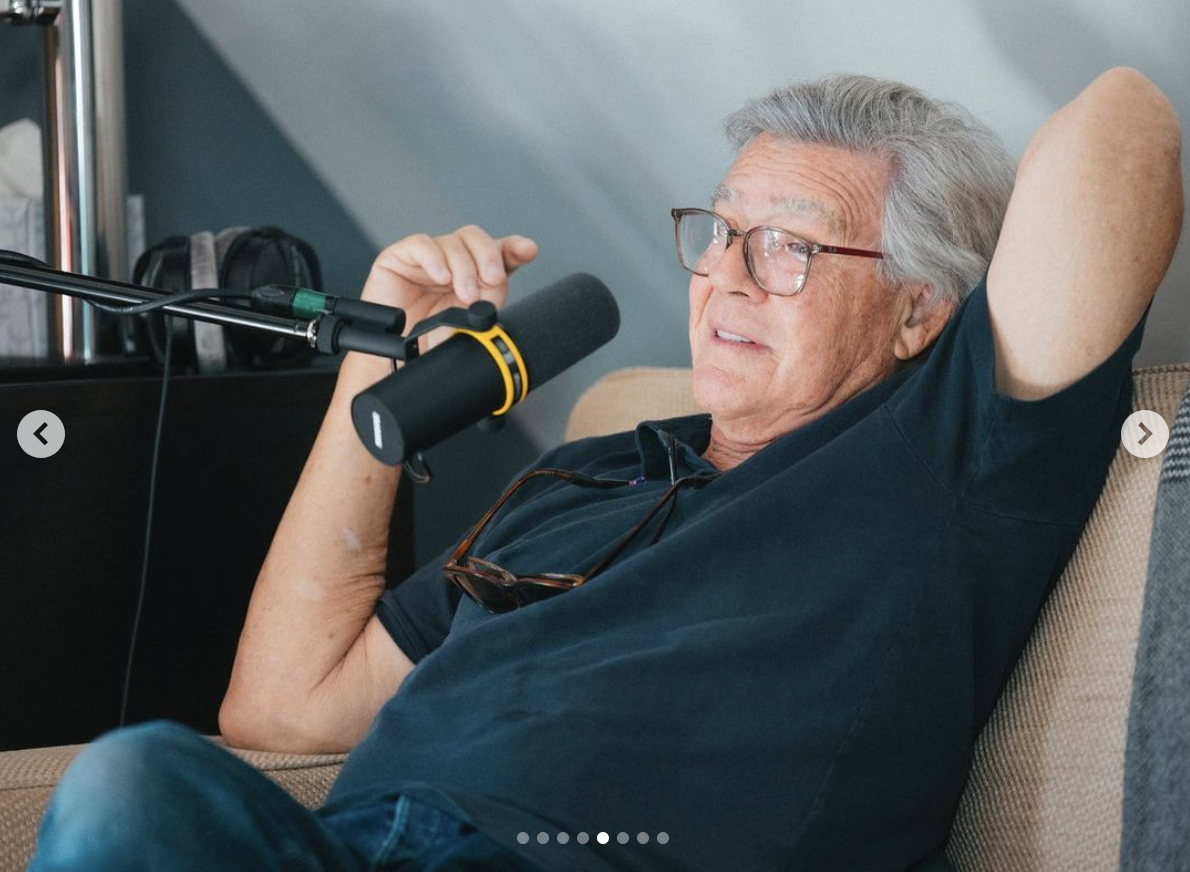 Tom Hansen during his interview on "The Armchair Expert" podcast, as shared on the podcast's social media in November 2023 | Source: instagram/armchairexppod