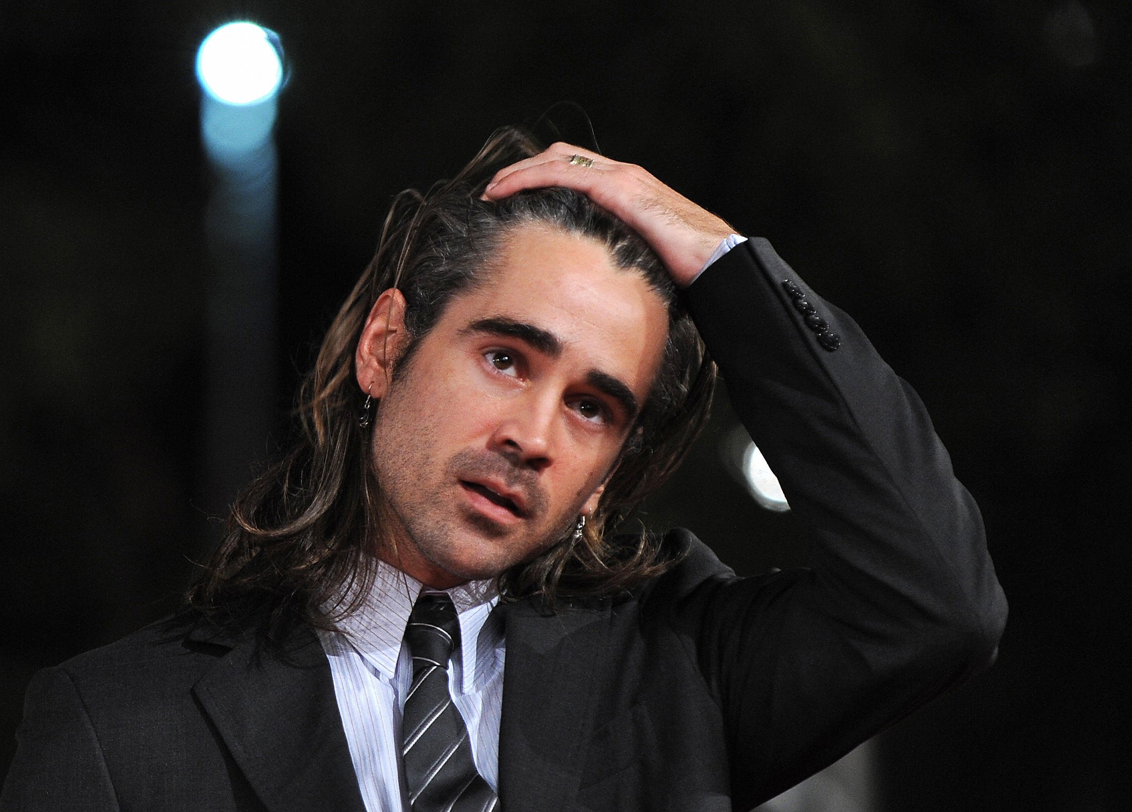Irish actor Colin Farrell poses on the red carpet as he arrives to present the movie "Pride and Glory" on October 28, 2008, at Rome's Film Festival 2008 | Source: Getty Images