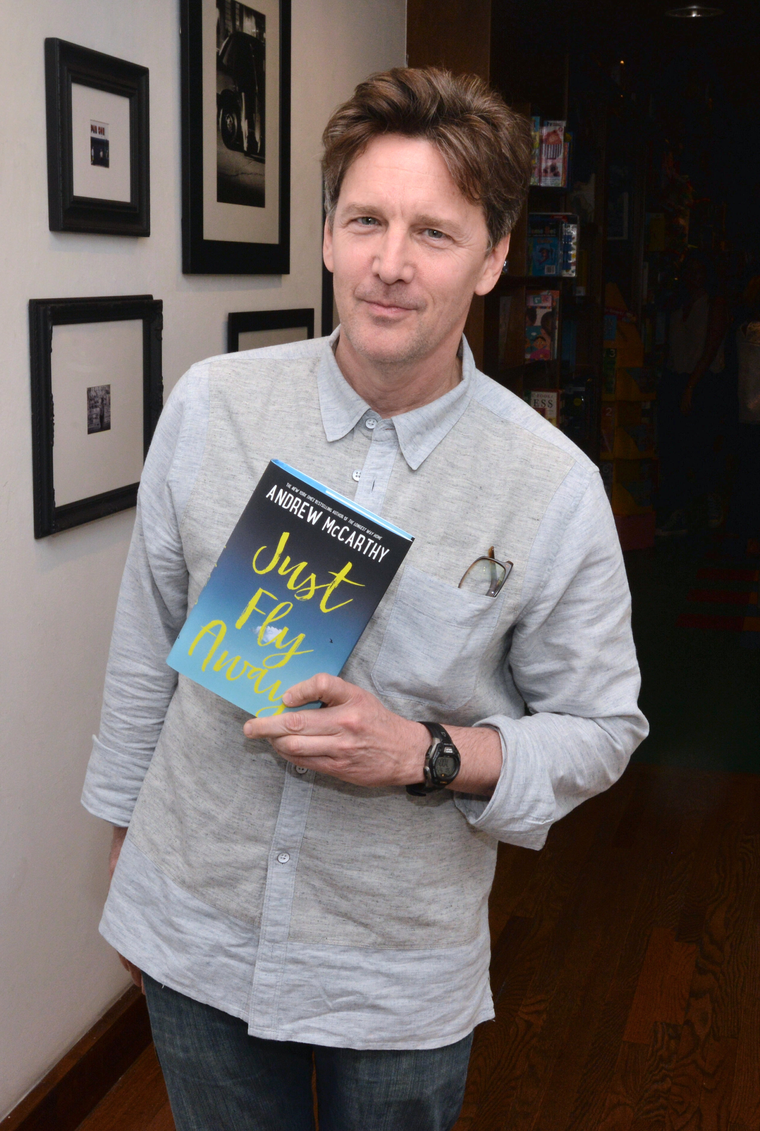 Andrew McCarthy promotes his book "Just Fly With Me" on April 21, 2017 | Source: Getty Images