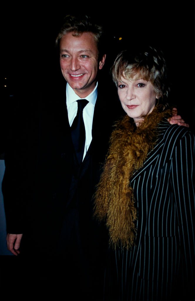 Laurent Boyer et son épouse Alice Dona aux Victoires de la Musique le 11 mars 2000 à Paris, France. | Photo : Getty Images