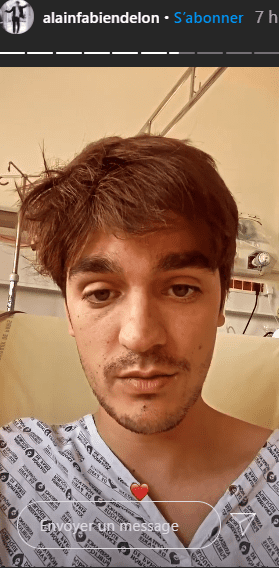 Alain-Fabien Delon, hospitalisé, donne des nouvelles. | Photo : Instagram/alainfabiendelon