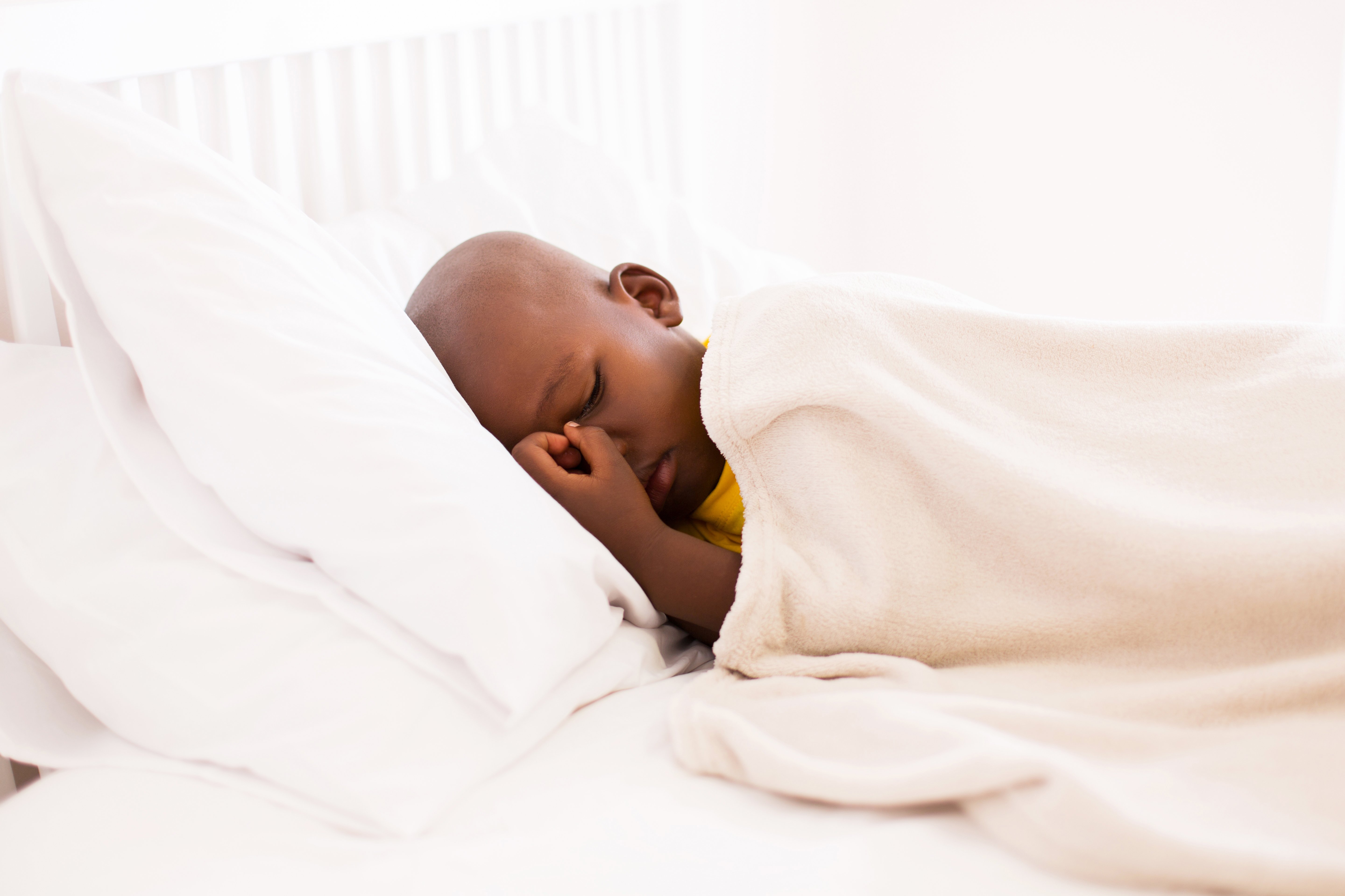 Umar would often cry himself to sleep at night but his adoptive parents didn't know what was wrong. | Source: Shutterstock