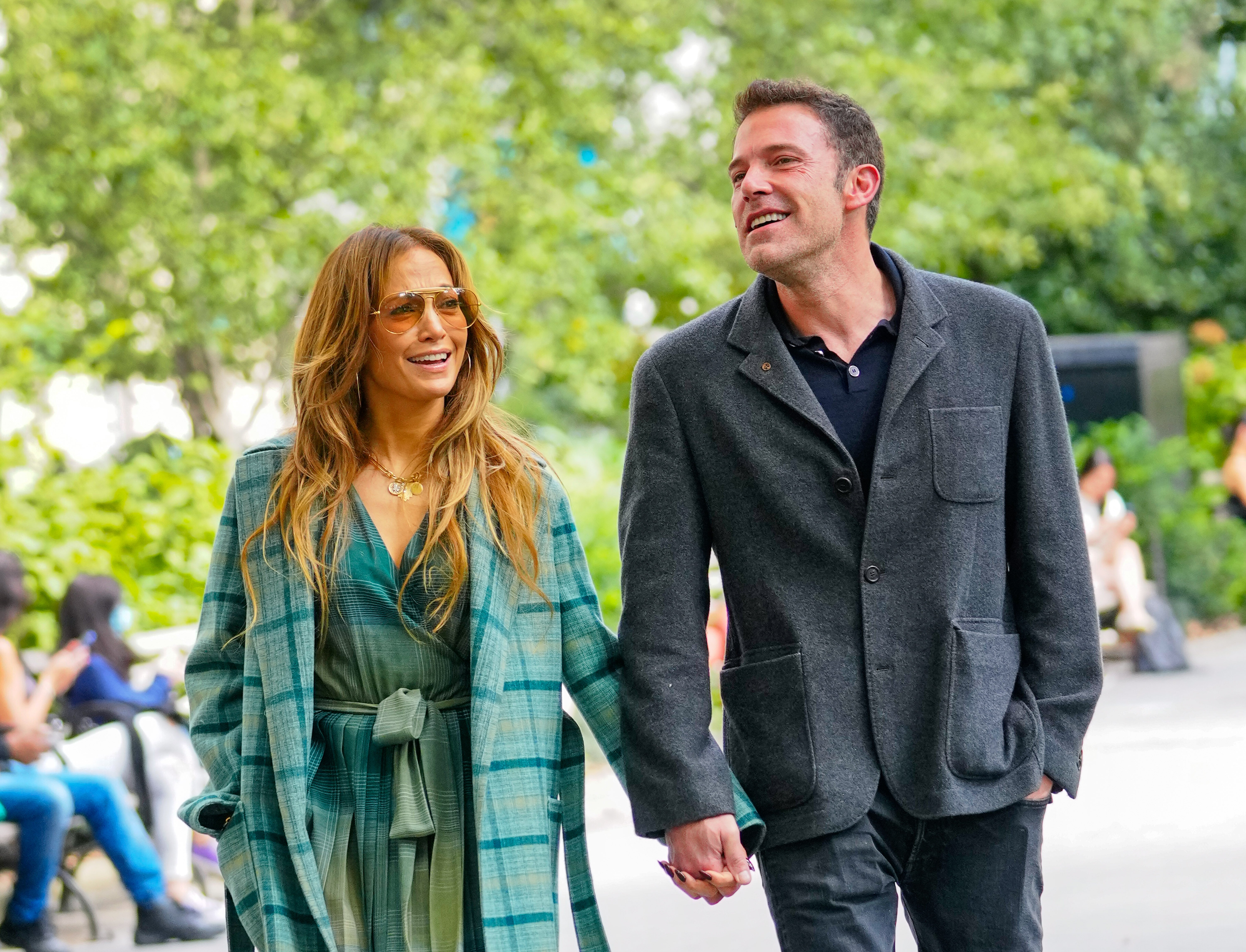 Singer Jennifer Lopez and actor Ben Affleck spotted on September 25, 2021 in New York City.┃Source: Getty Images