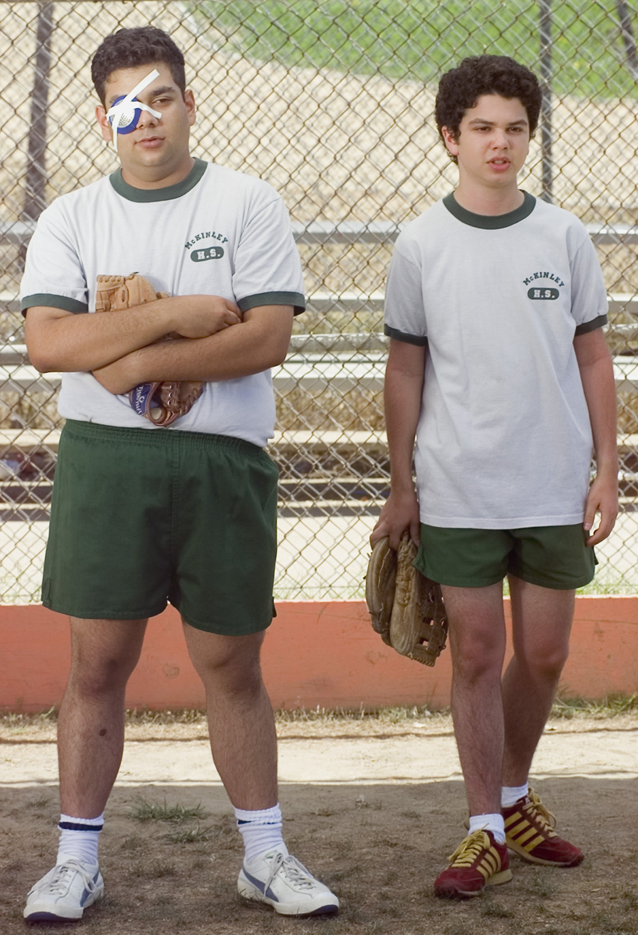 Shaun Weiss as Sean, Samm Levine as Neal Schweiber in Freaks and Geeks. | Source: Getty Images