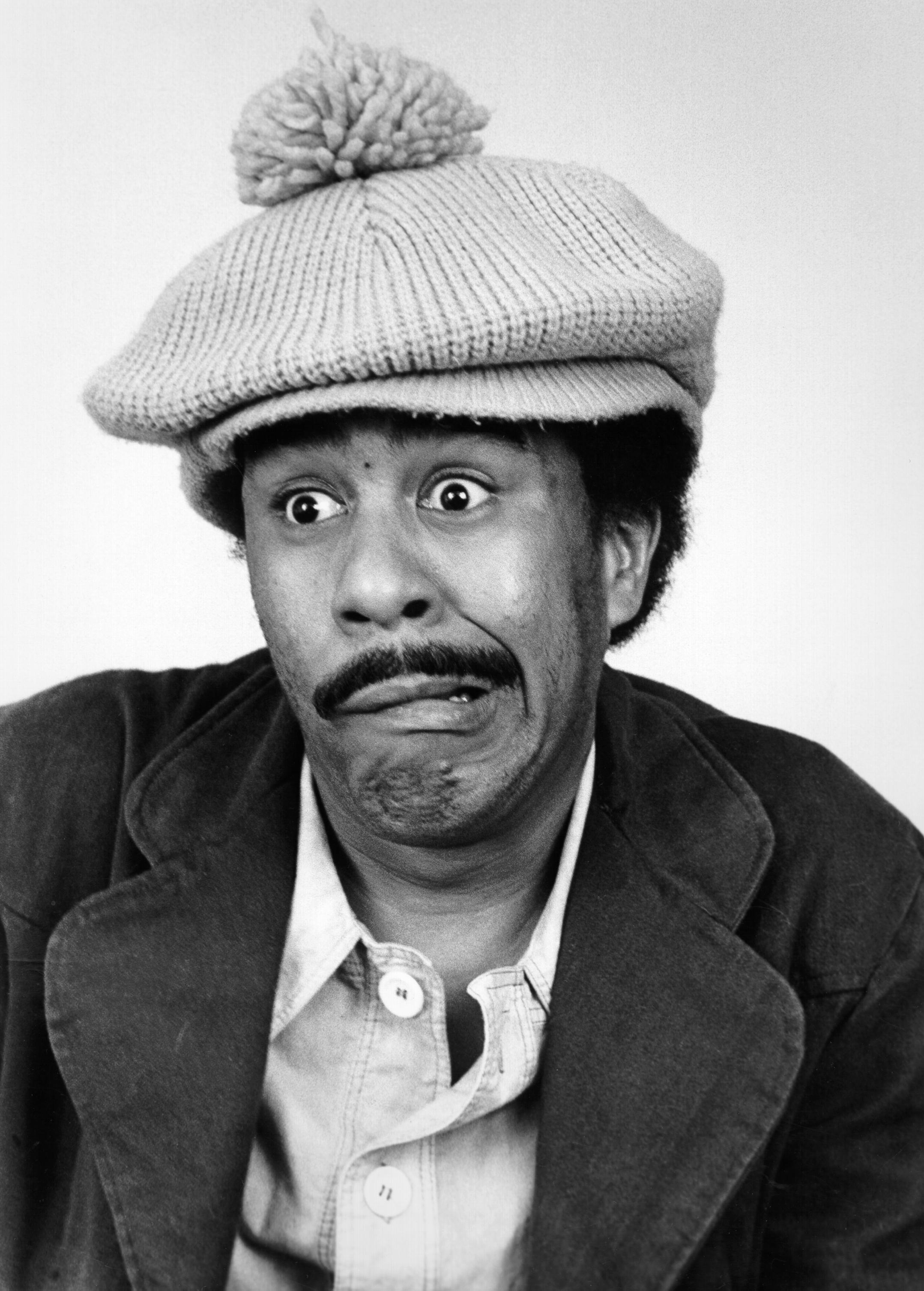 Richard Pryor poses for a portrait session on February 1, 1971, in Los Angeles, California. | Source: Getty Images