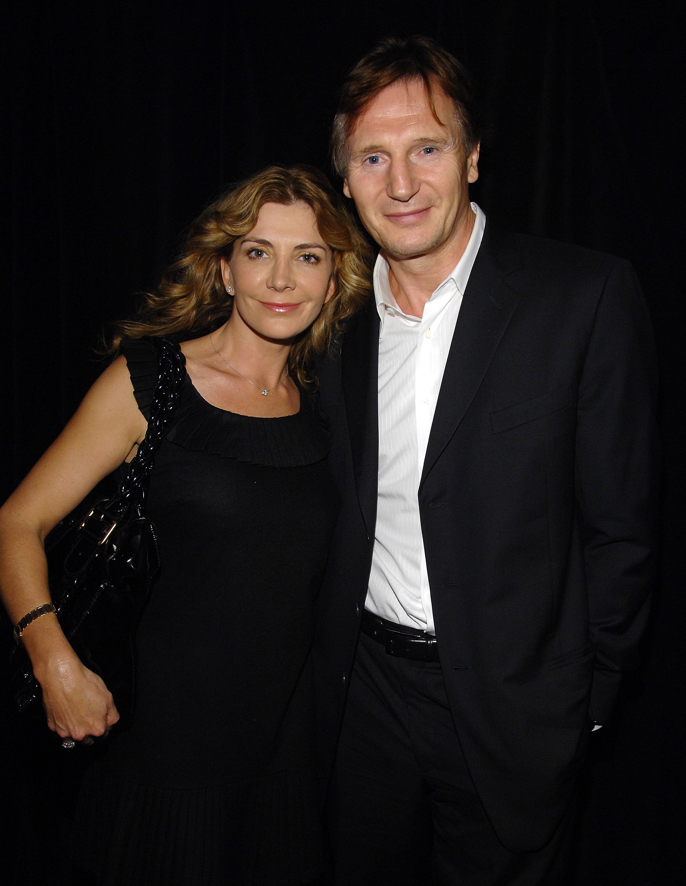 Natasha Richardson and Liam Neeson arrive during the Conde Nast Traveler celebration of 20 years of Truth in Travel at Cooper Hewitt National Design Museum on October 10, 2007 in New York City | Source: Getty Images