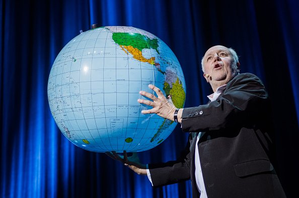 Marc Jolivet participe à l'événement "Agir pour le climat" à l'Olympia le 7 décembre 2015.|Photo : Getty Images. Marc Jolivet participe à l'événement "Agir pour le climat" à l'Olympia le 7 décembre 2015.|Photo : Getty Images.