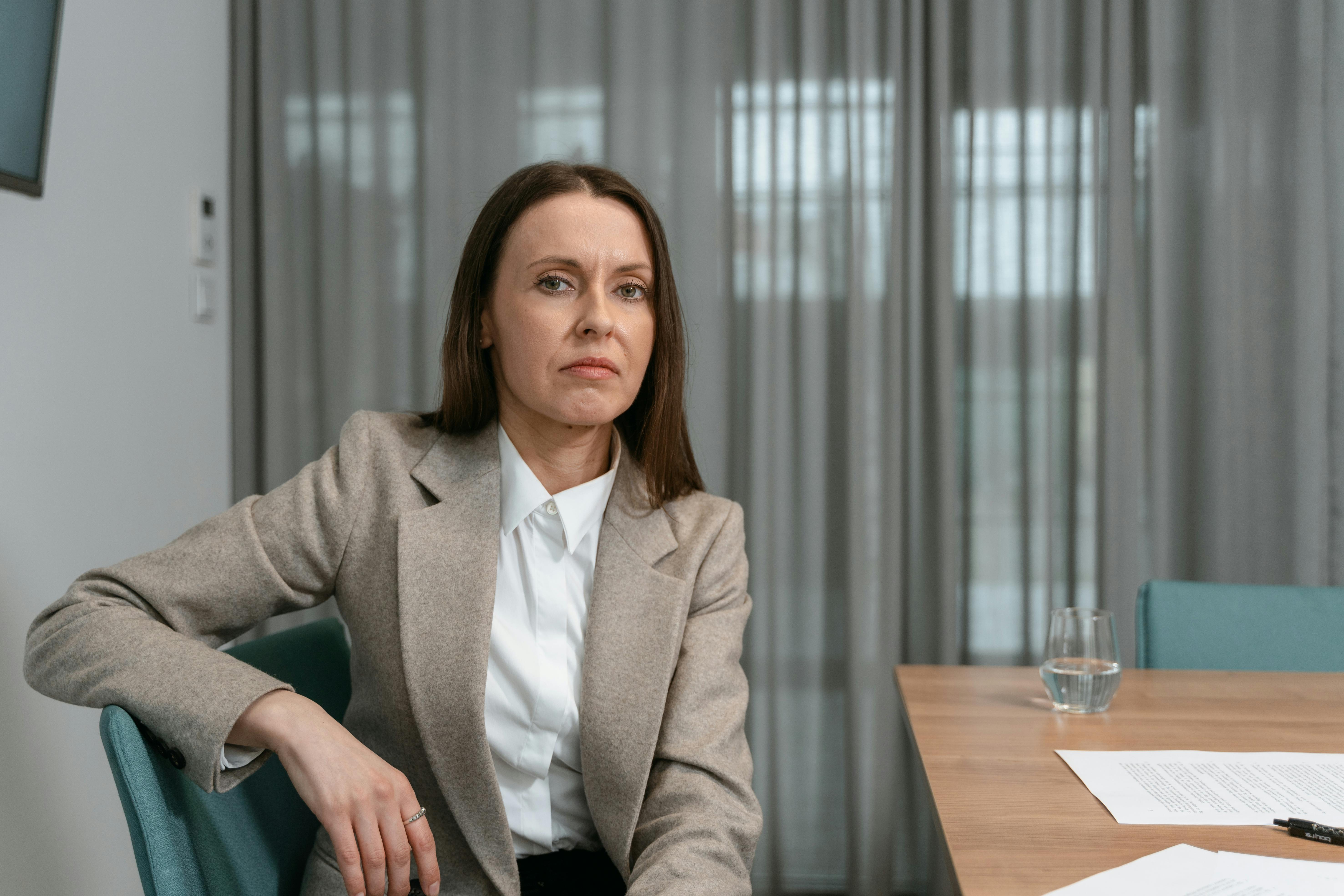 A serious woman | Source: Pexels