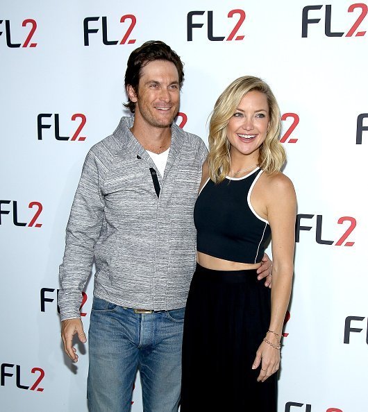 Oliver Hudson (L) and FABLETICS Co-Founder Kate Hudson attends FL2 Launch at Gramercy Terrace at The Gramercy Park Hotel on June 4, 2015 in New York City | Photo: Getty Images Oliver Hudson (L) and FABLETICS Co-Founder Kate Hudson attends FL2 Launch at Gramercy Terrace at The Gramercy Park Hotel on June 4, 2015 in New York City | Photo: Getty Images