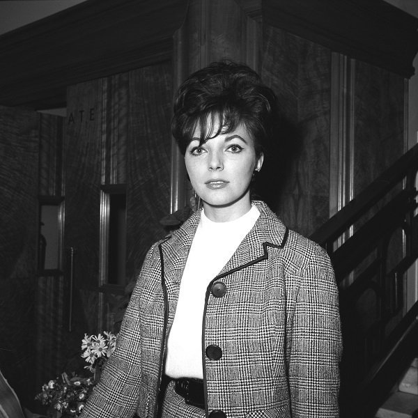 Joan Collins en febrero de 1961. | Foto: Getty Images