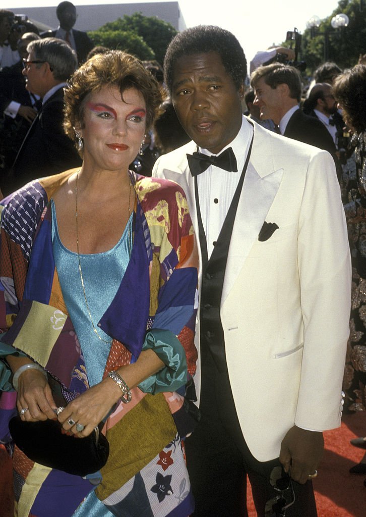 Georg Stanford with his wife Tyne Daly at the 38th Annual Primetime Emmy Awards on September 21, 1986. | Photo: Getty Images 