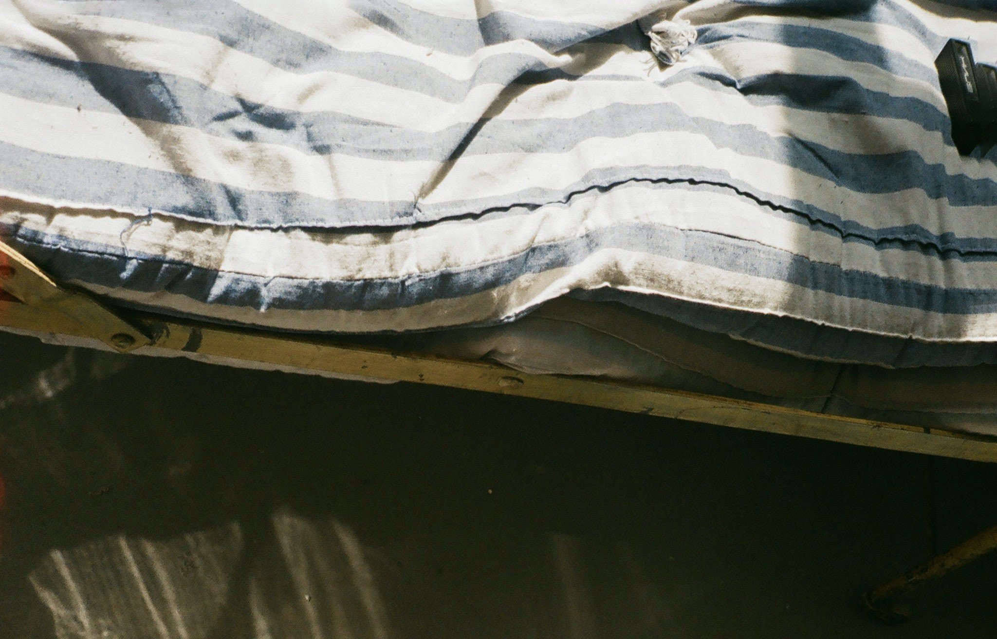 Melissa was sleeping on a mattress on the kitchen floor. | Source: Unsplash