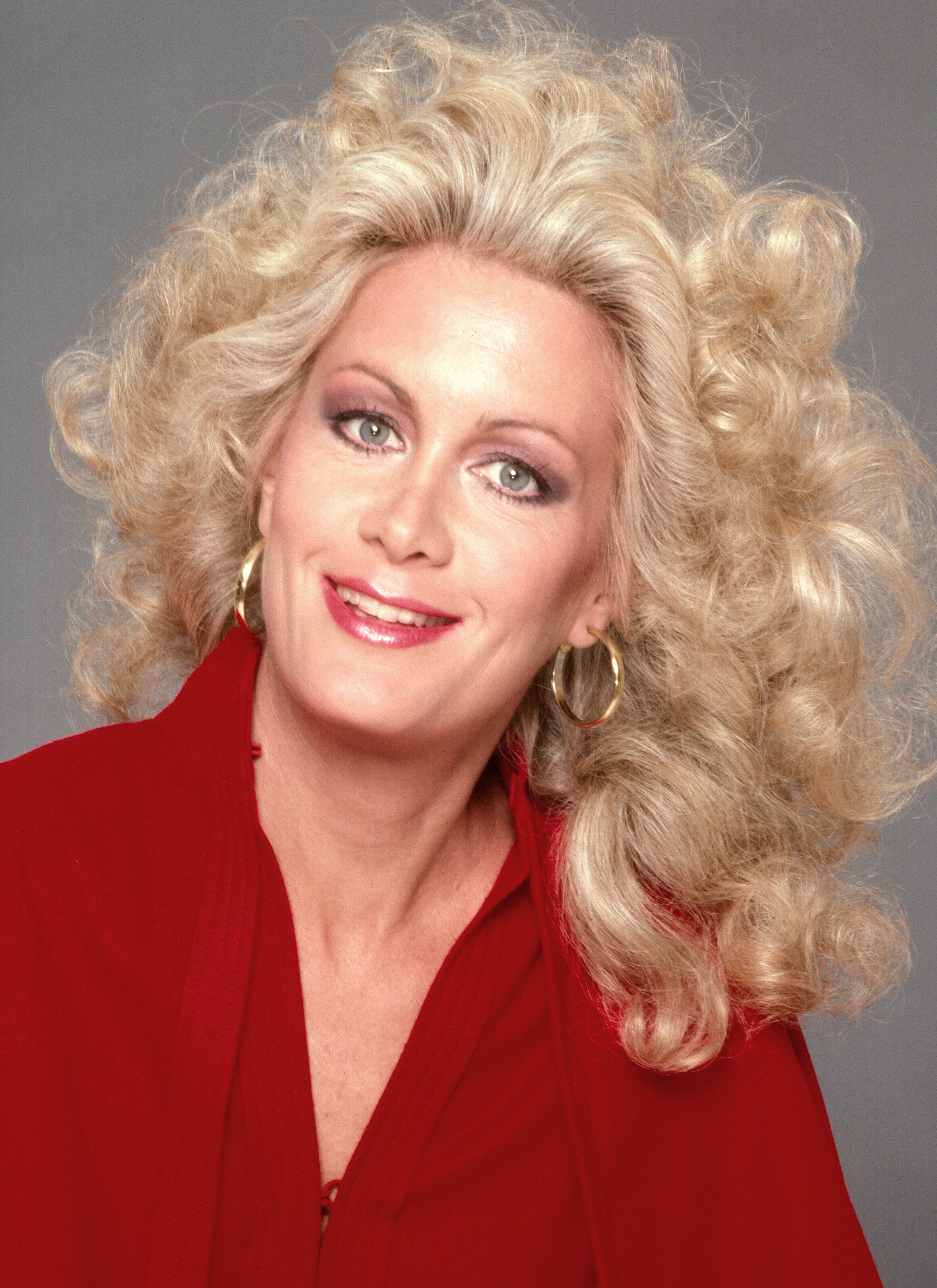 Joan Van Ark poses for photo on January 1, 1983, in Los Angeles, California. | Source: Getty Images