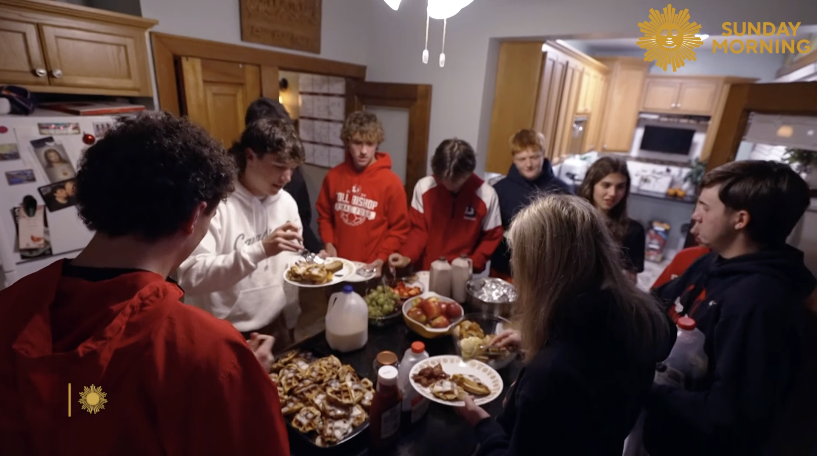 The students are seen having breakfast at Grandma Peggy's home, as seen in a video dated October 22, 2023. | Source: facebook.com/CBSSundayMorning