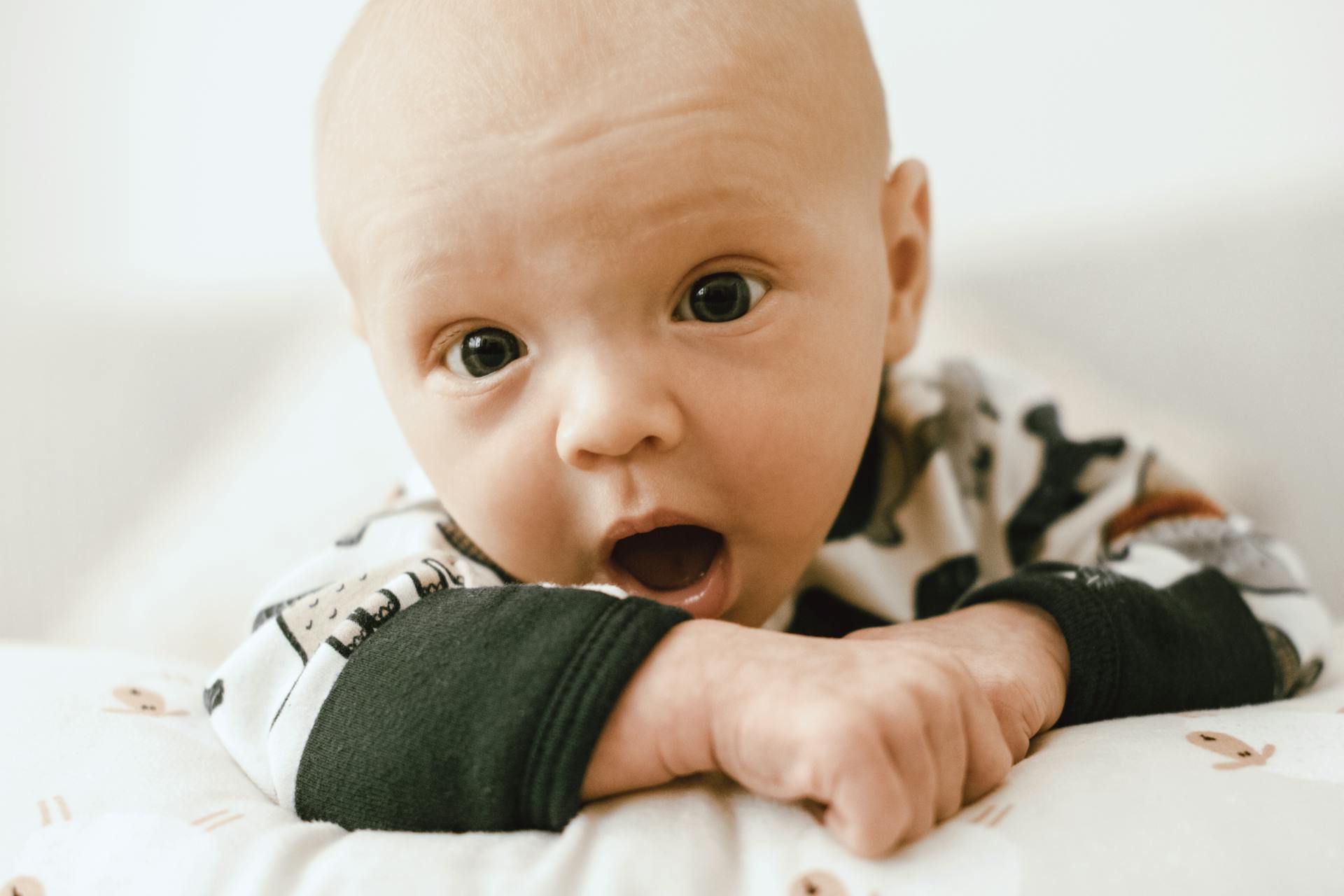 A newborn baby boy | Source: Pexels