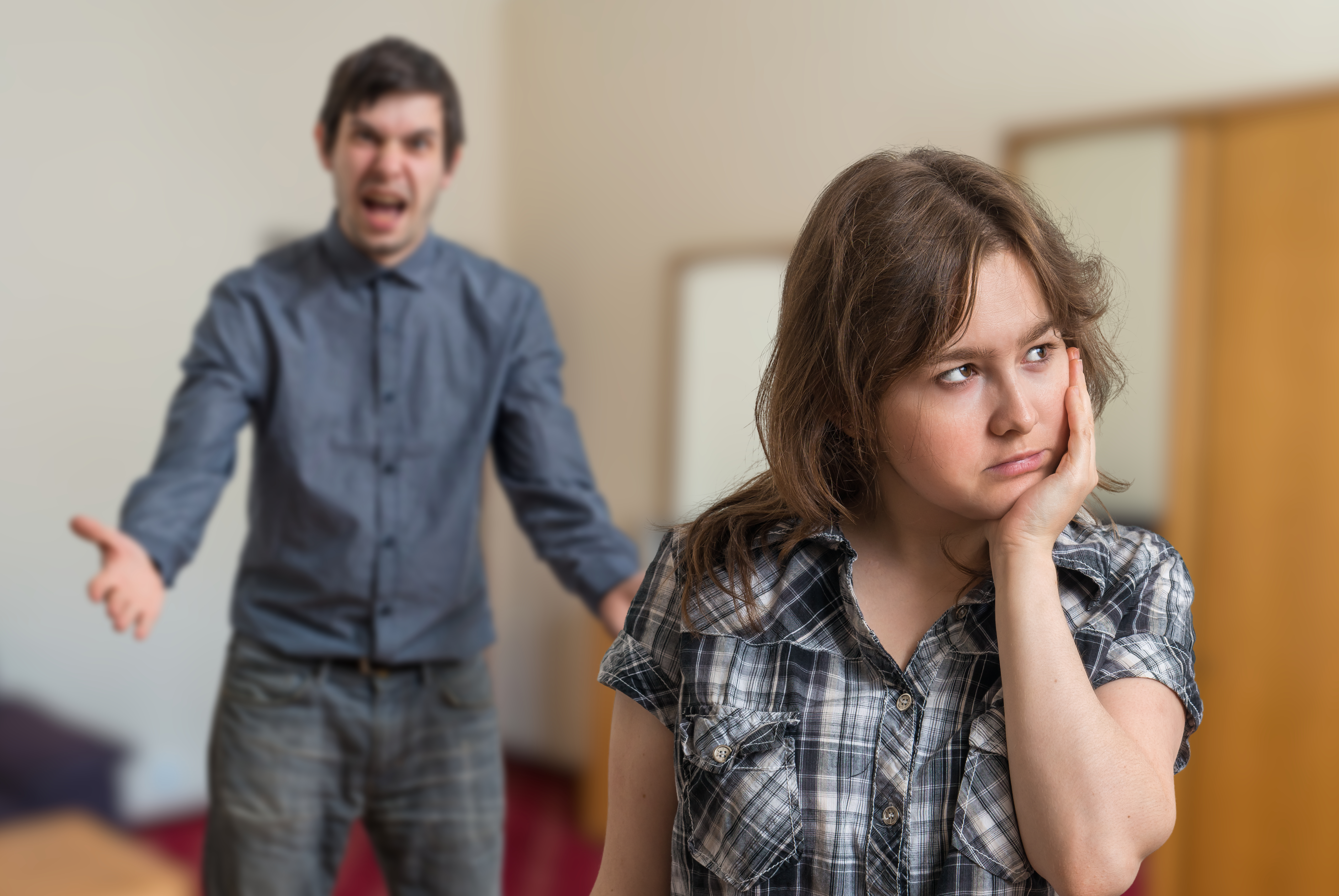 A man yelling at a woman | Source: Shutterstock
