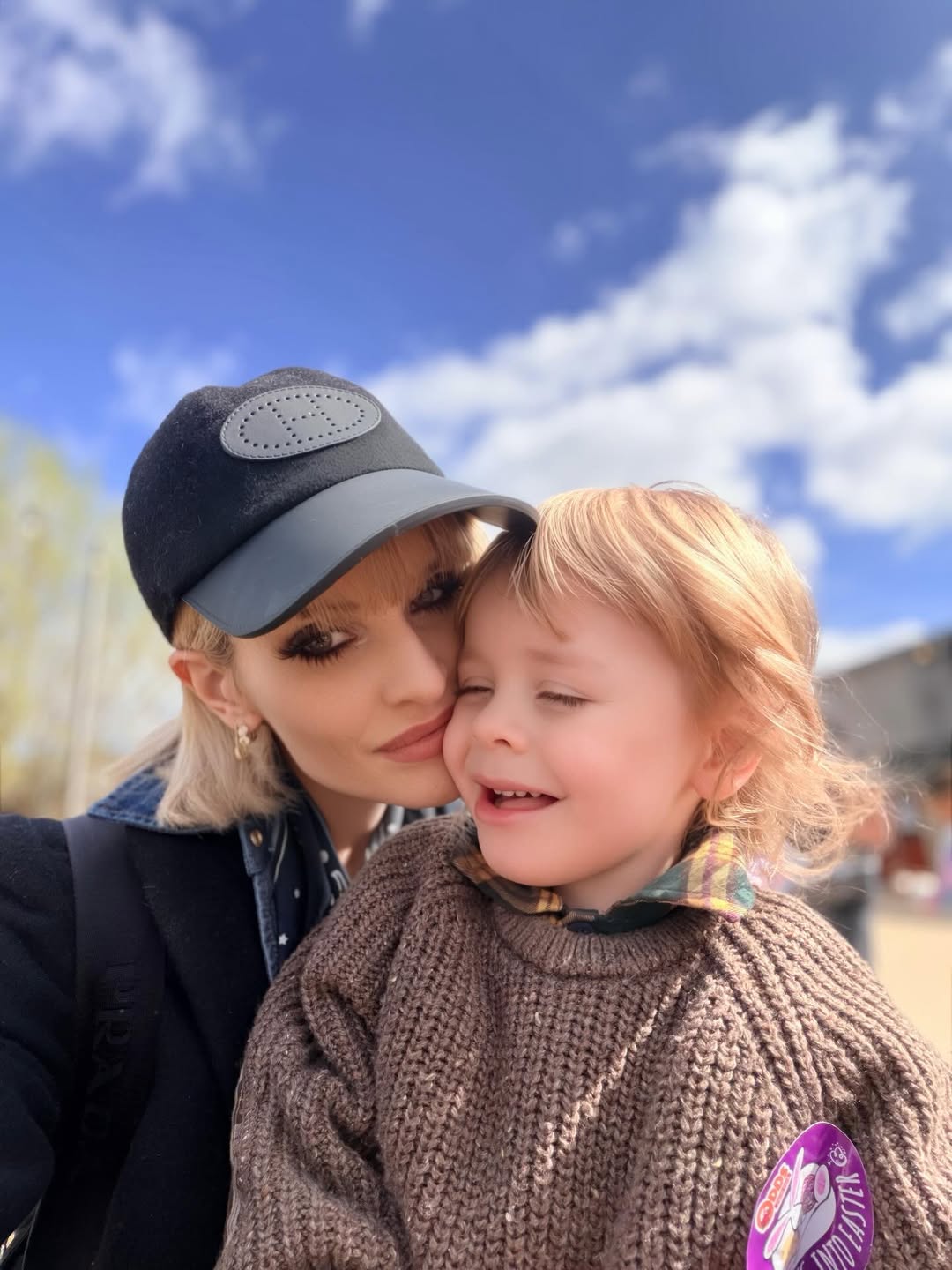 A photo from Kelly Osbourne's post, dated 3 April 2026. | Source: Instagram/kellyosbourne