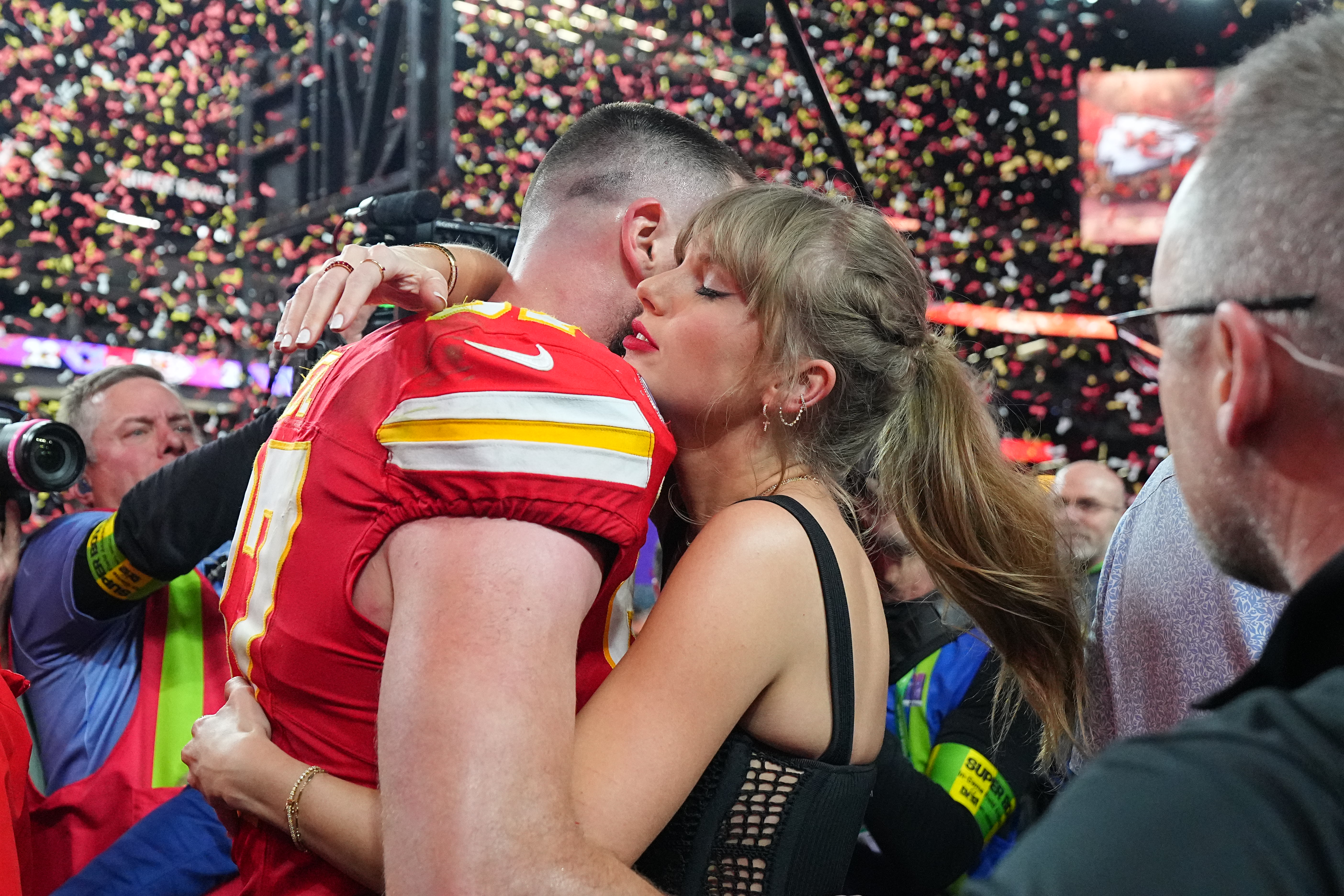 Travis Kelce kisses girlfriend Taylor Swift after winning against San Francisco 49ers during Super Bowl LVIII on February 11, 2024 in Las Vegas, Nevada | Source: Getty Images