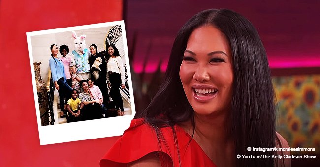 Kimora Lee Simmons Shares Family Photo with 5 Kids Posing on Staircase