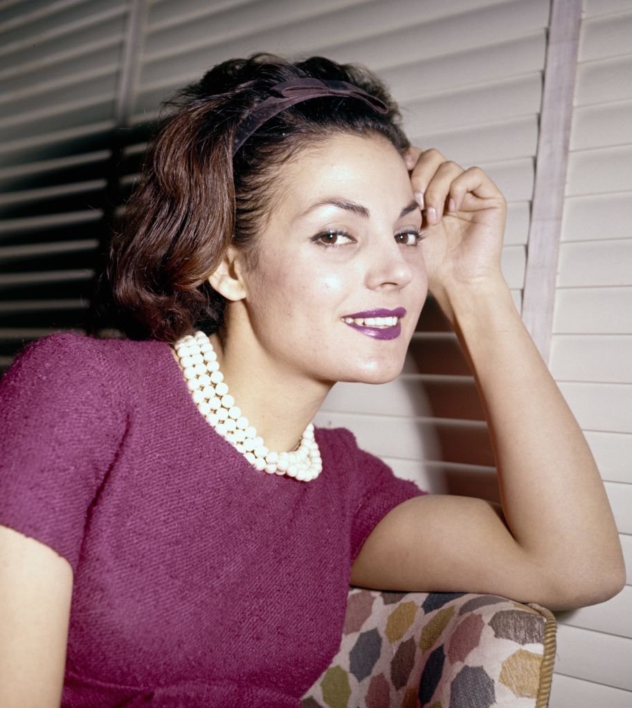 L'actrice espagnole Carmen Sevilla chez elle à San Juan, 1960, Alicante, Espagne. | Photo : Getty Images L'actrice espagnole Carmen Sevilla chez elle à San Juan, 1960, Alicante, Espagne. | Photo : Getty Images
