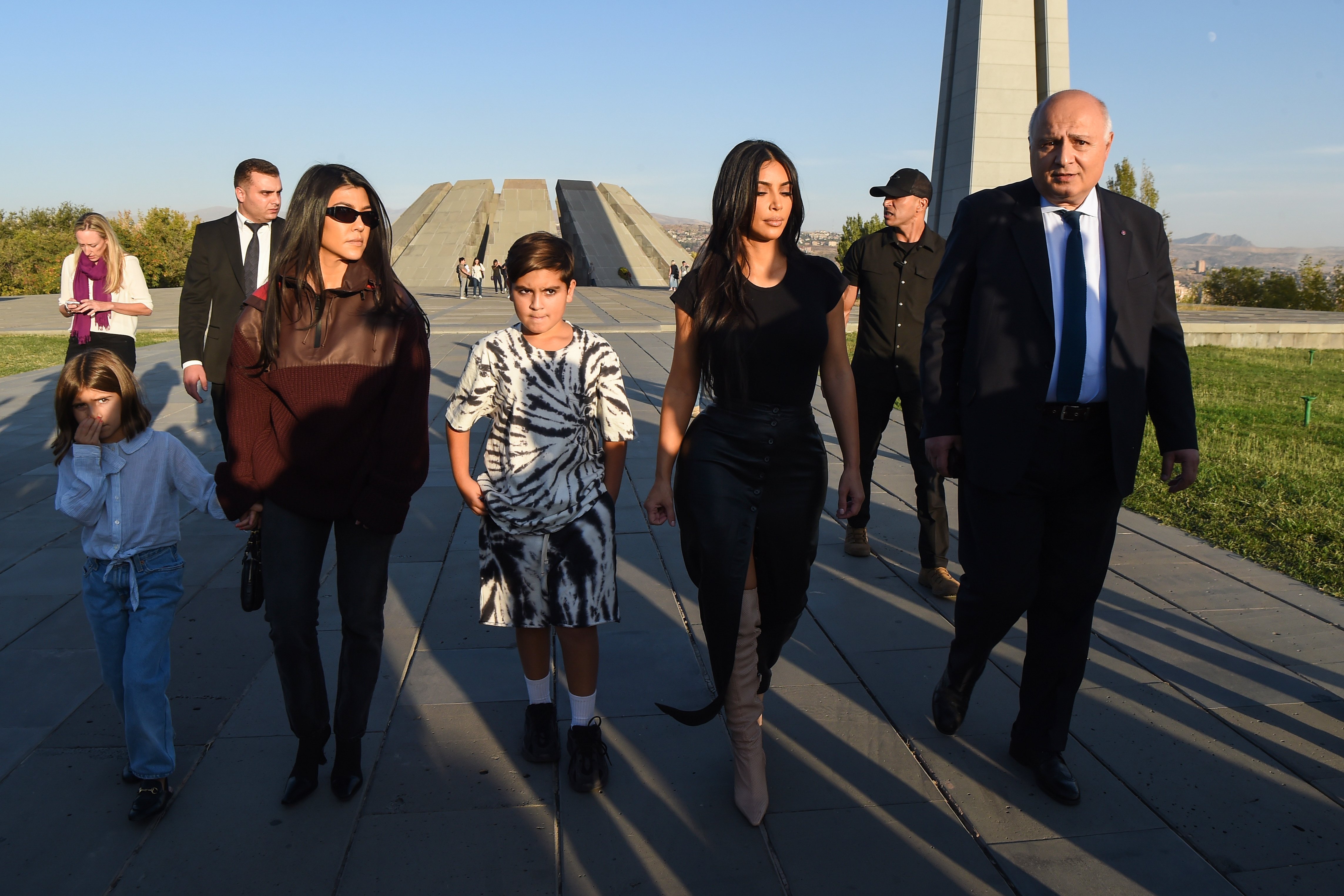 Kourtney Kardashian, Kim Kardashian, and children pictured in Armenia in 2019. | Photo: Getty Images
